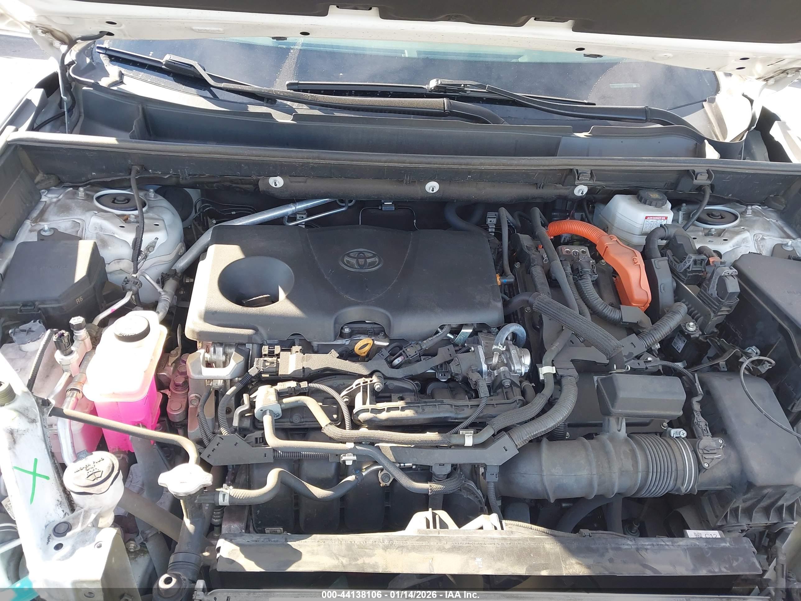 TOYOTA RAV4 image 10