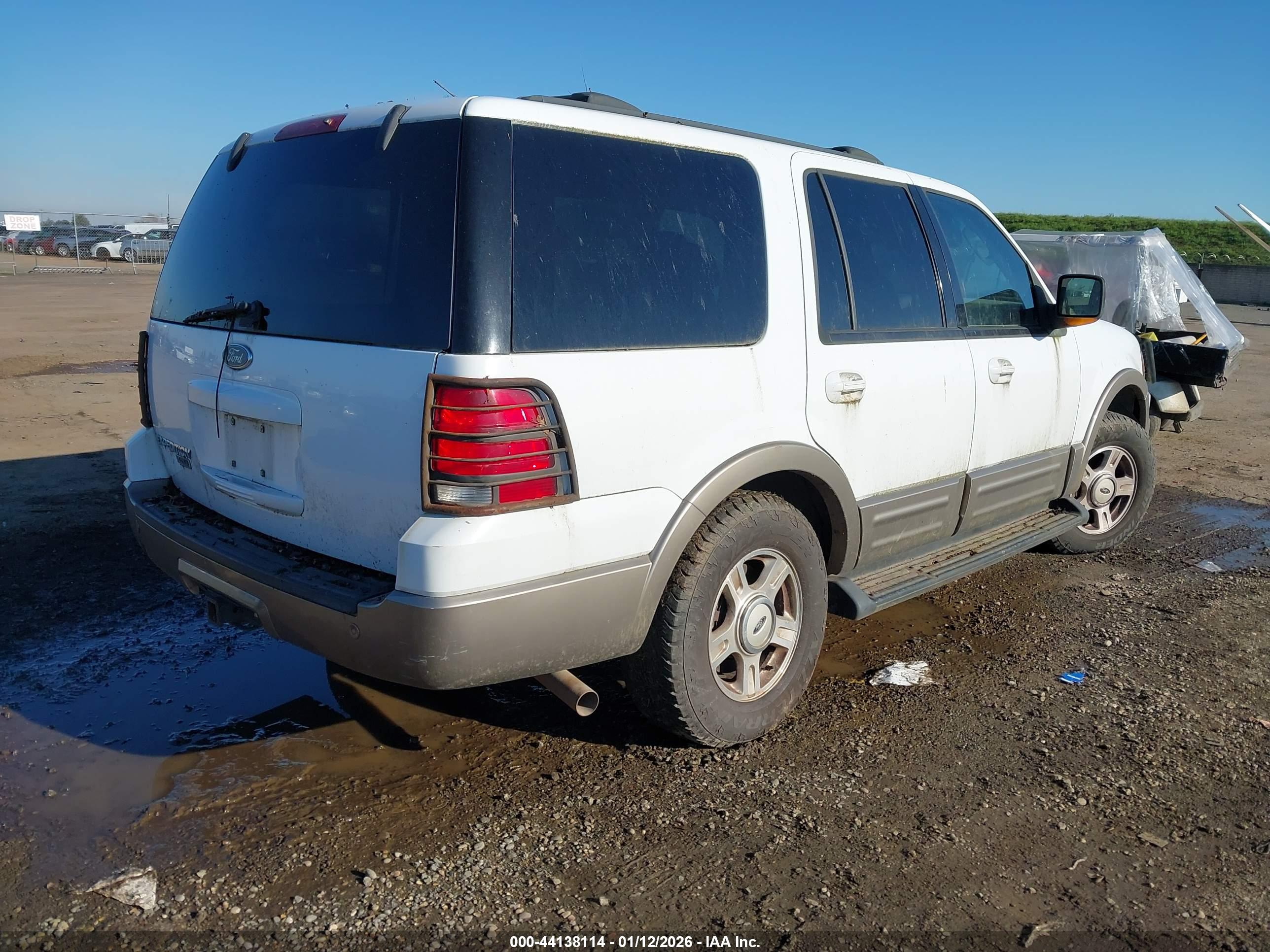 FORD EXPEDITION image 4