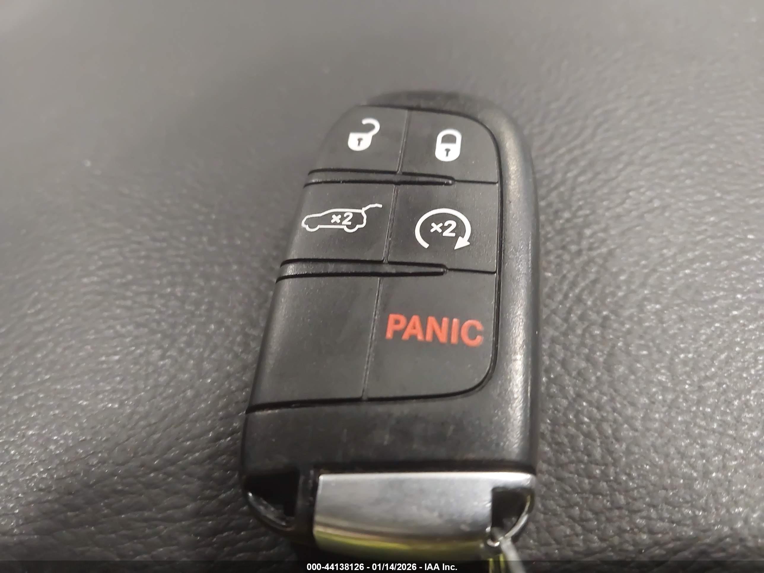 JEEP GRAND image 11