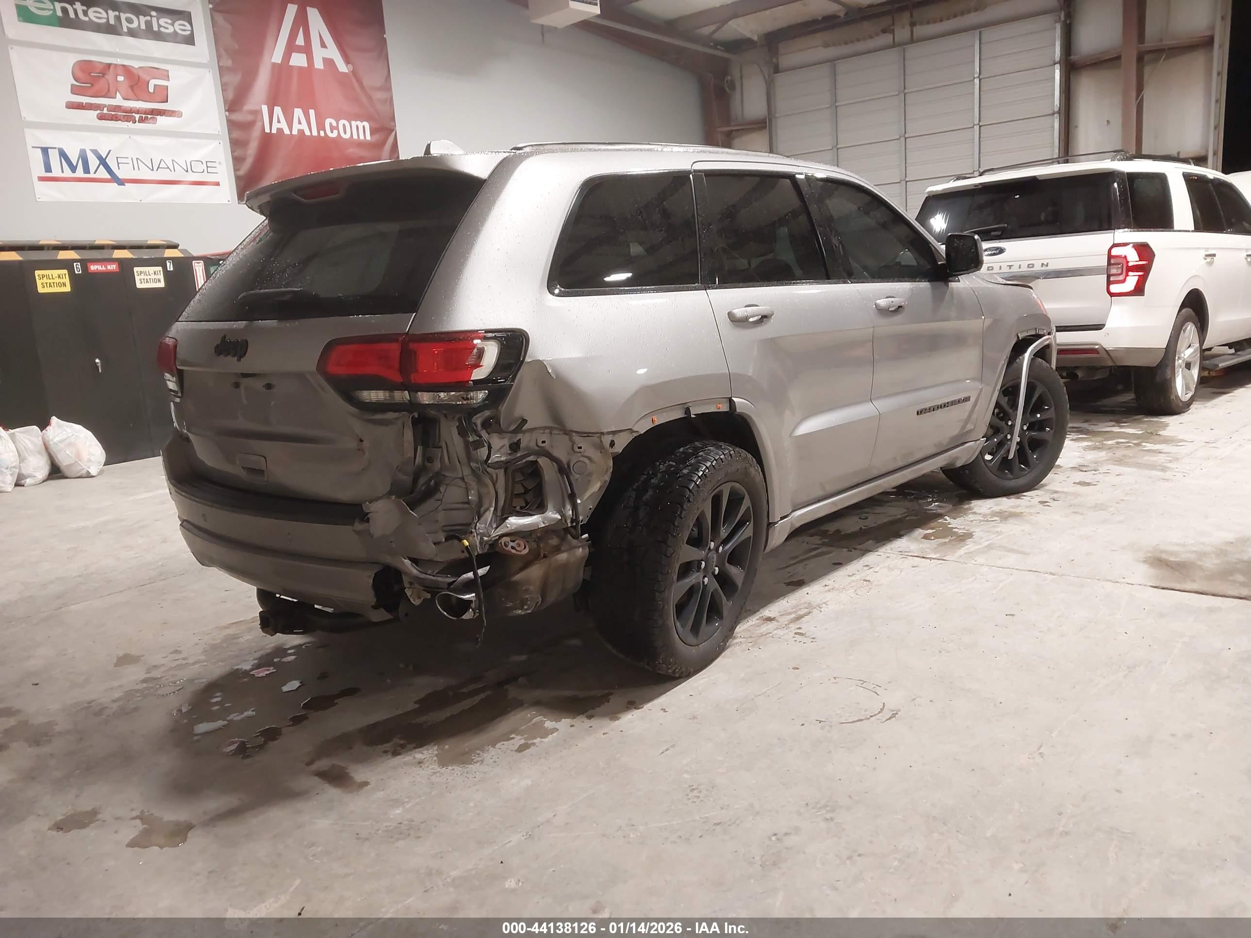 JEEP GRAND image 4