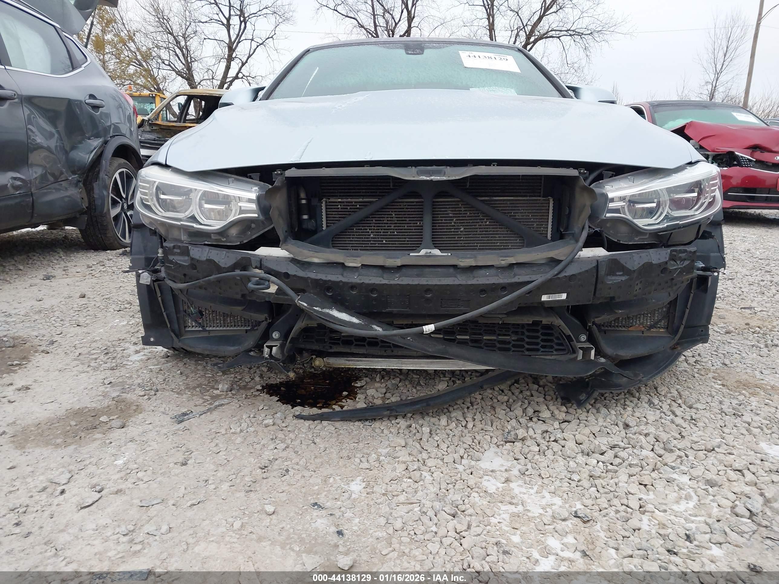BMW M4 image 6