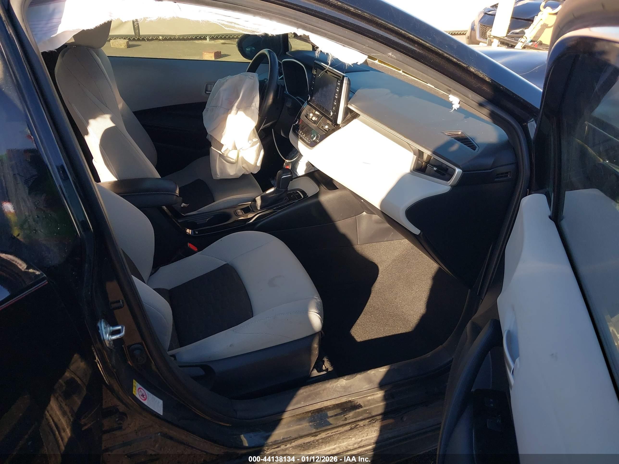 TOYOTA COROLLA image 5