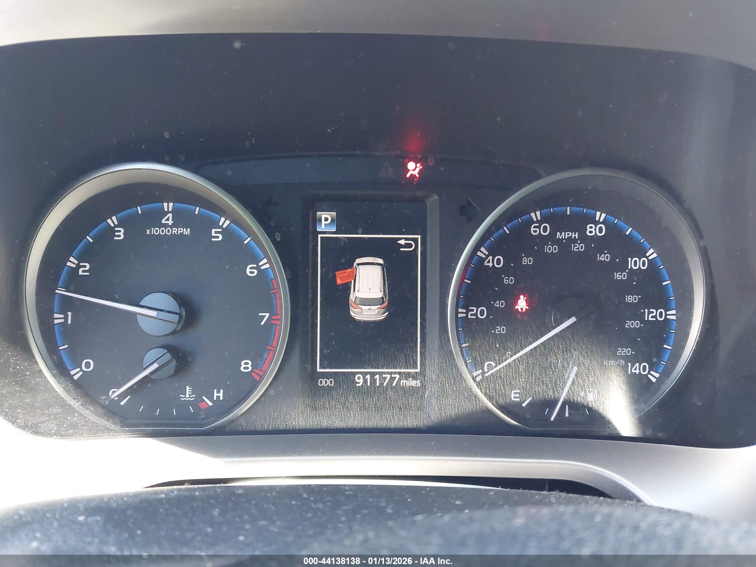 TOYOTA RAV4 image 7