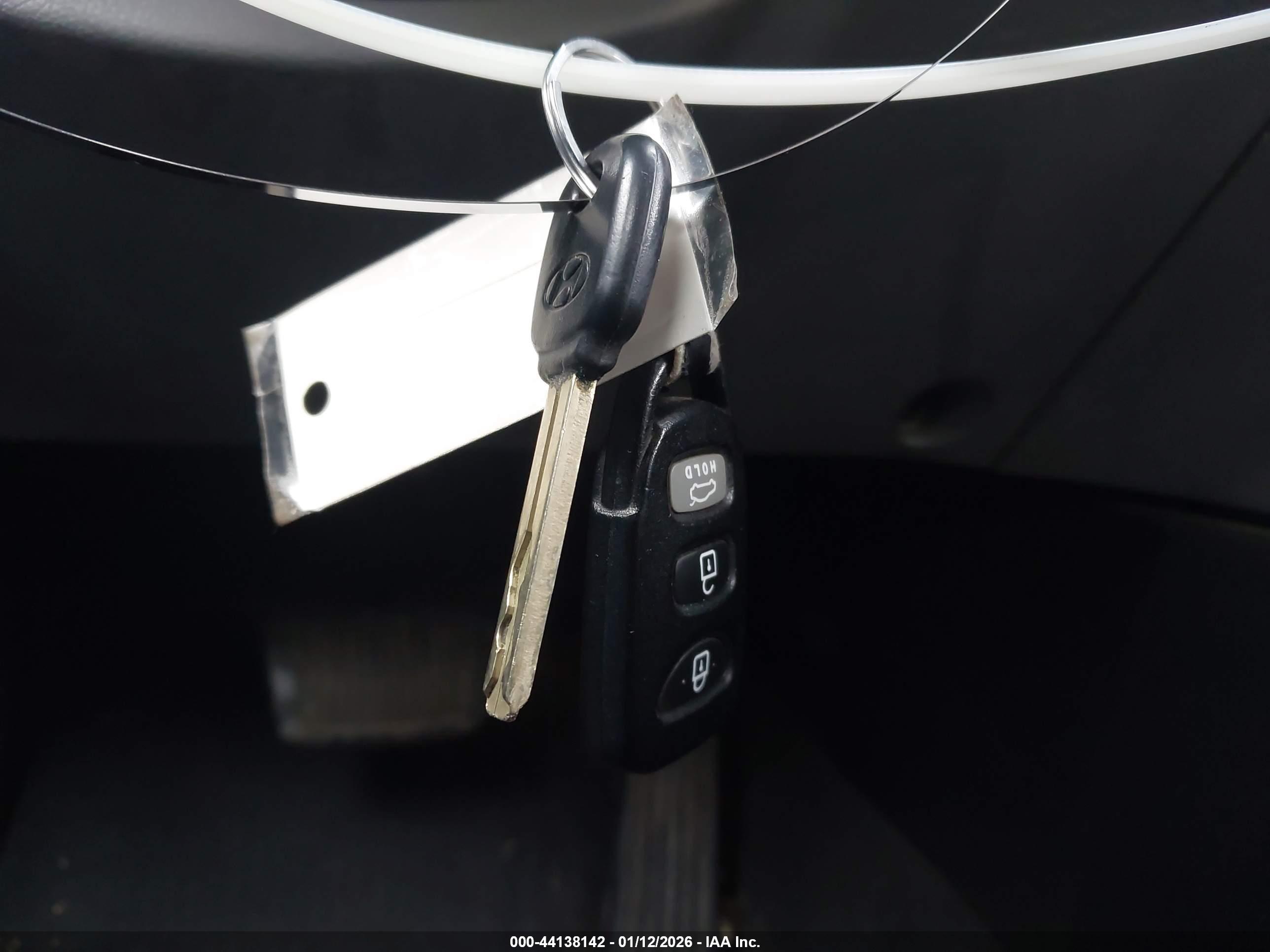 HYUNDAI SONATA image 11