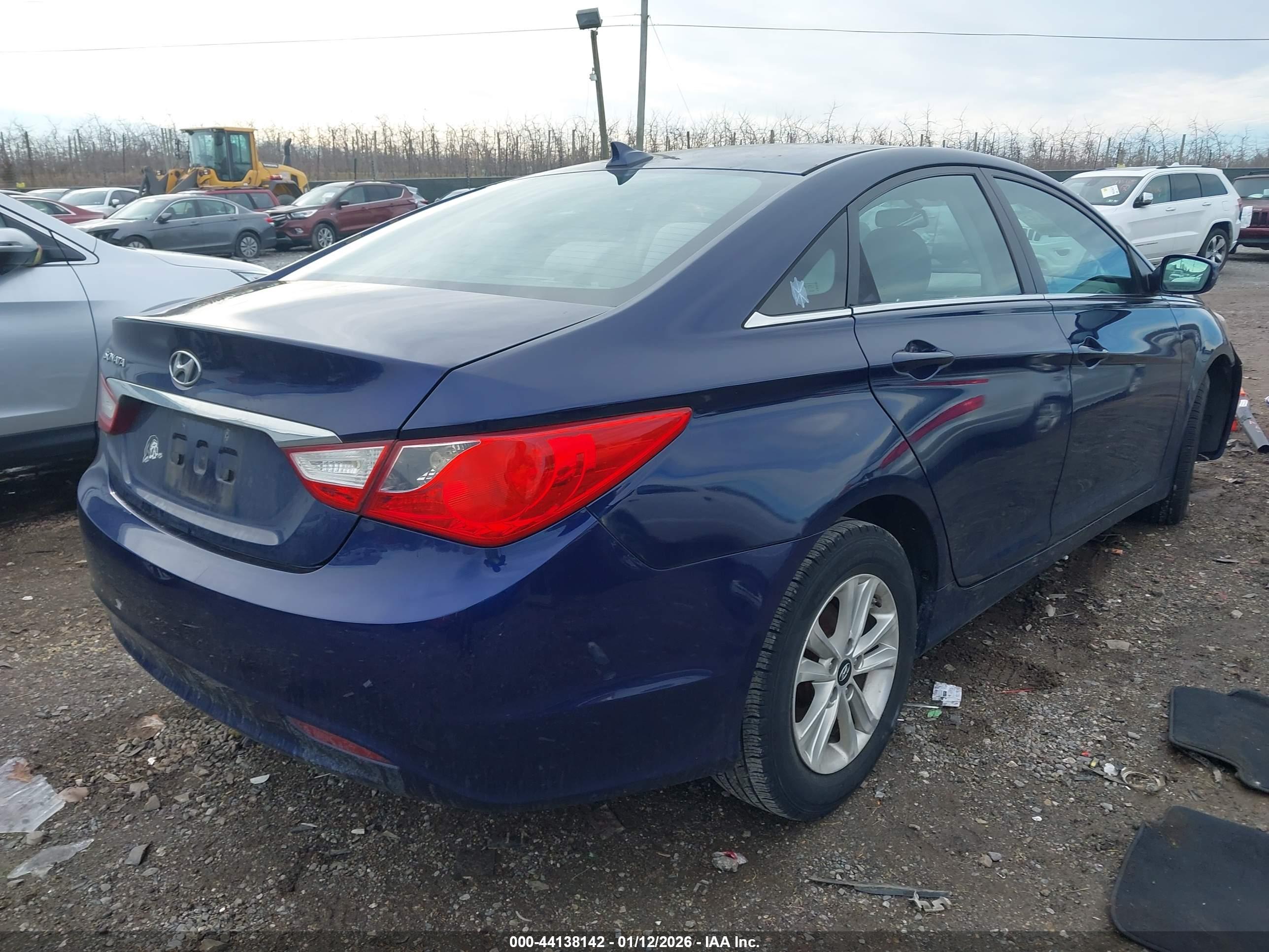 HYUNDAI SONATA image 4