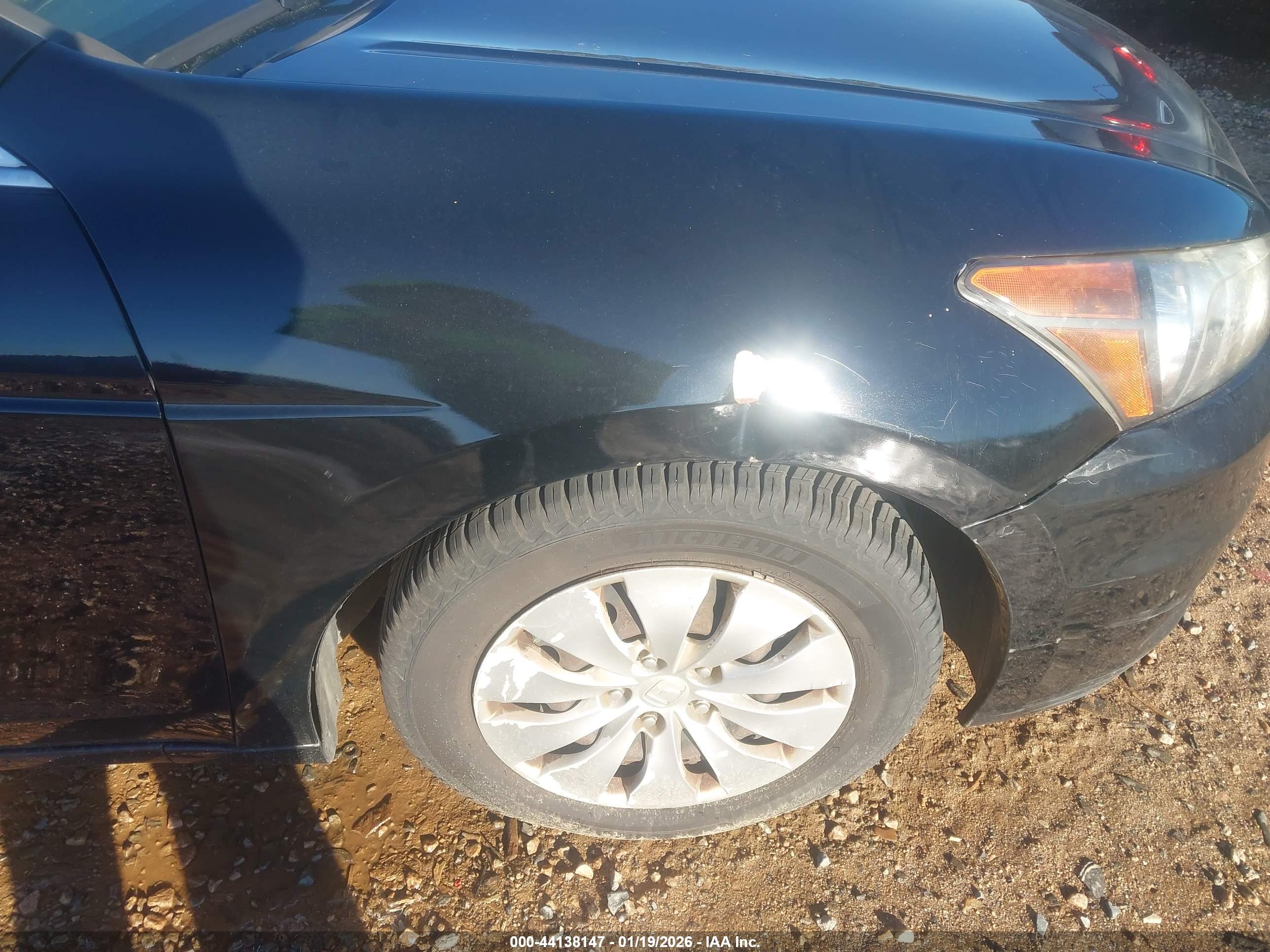 HONDA ACCORD image 6