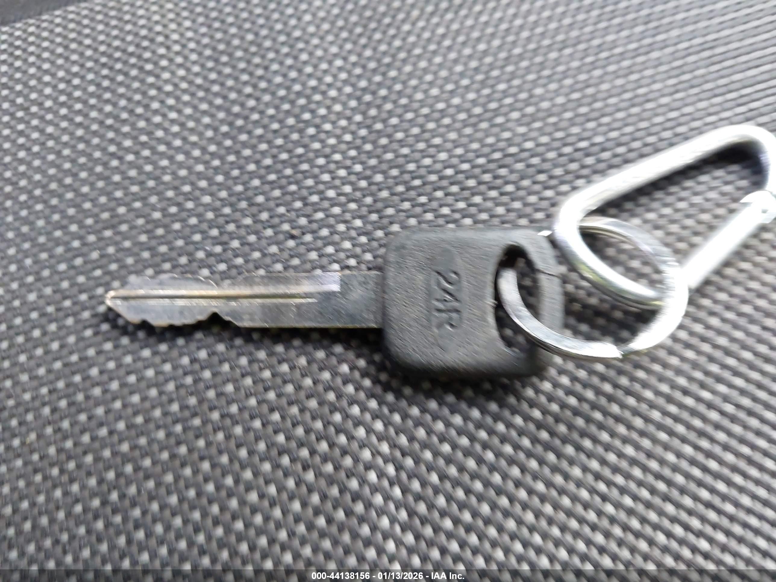 FORD CROWN image 11