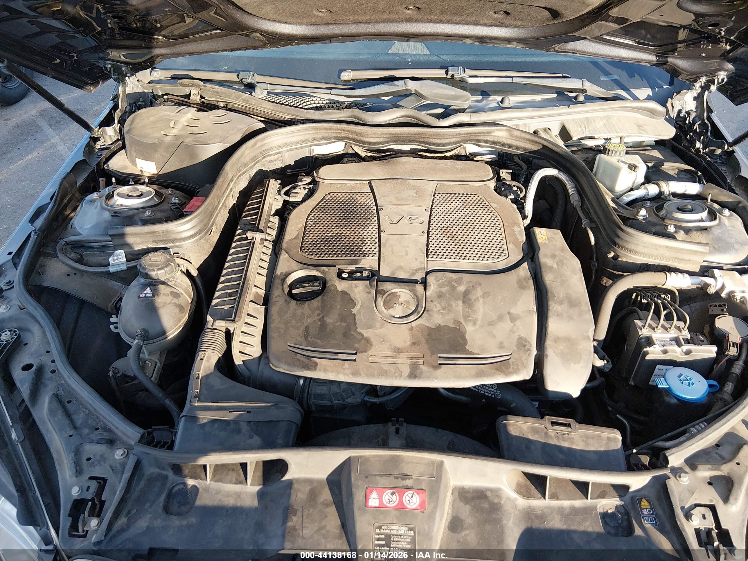 MERCEDES-BENZ E image 10