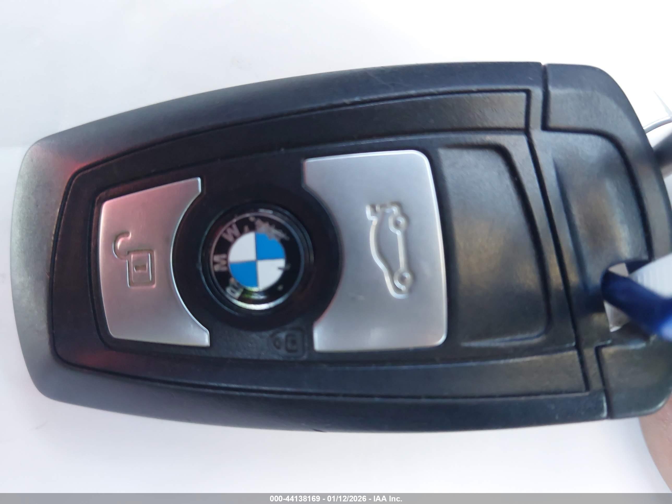 BMW 328I image 11
