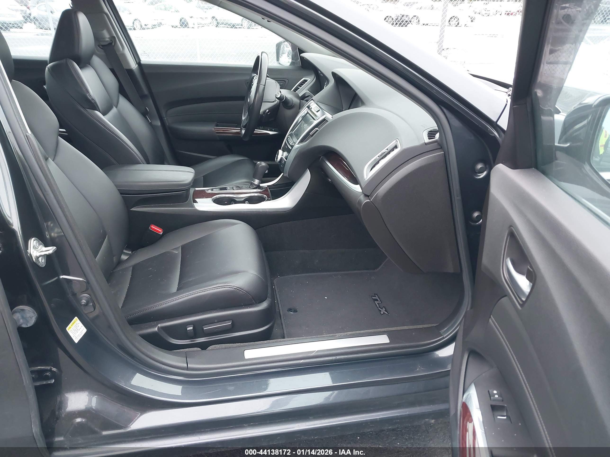 ACURA TLX image 5