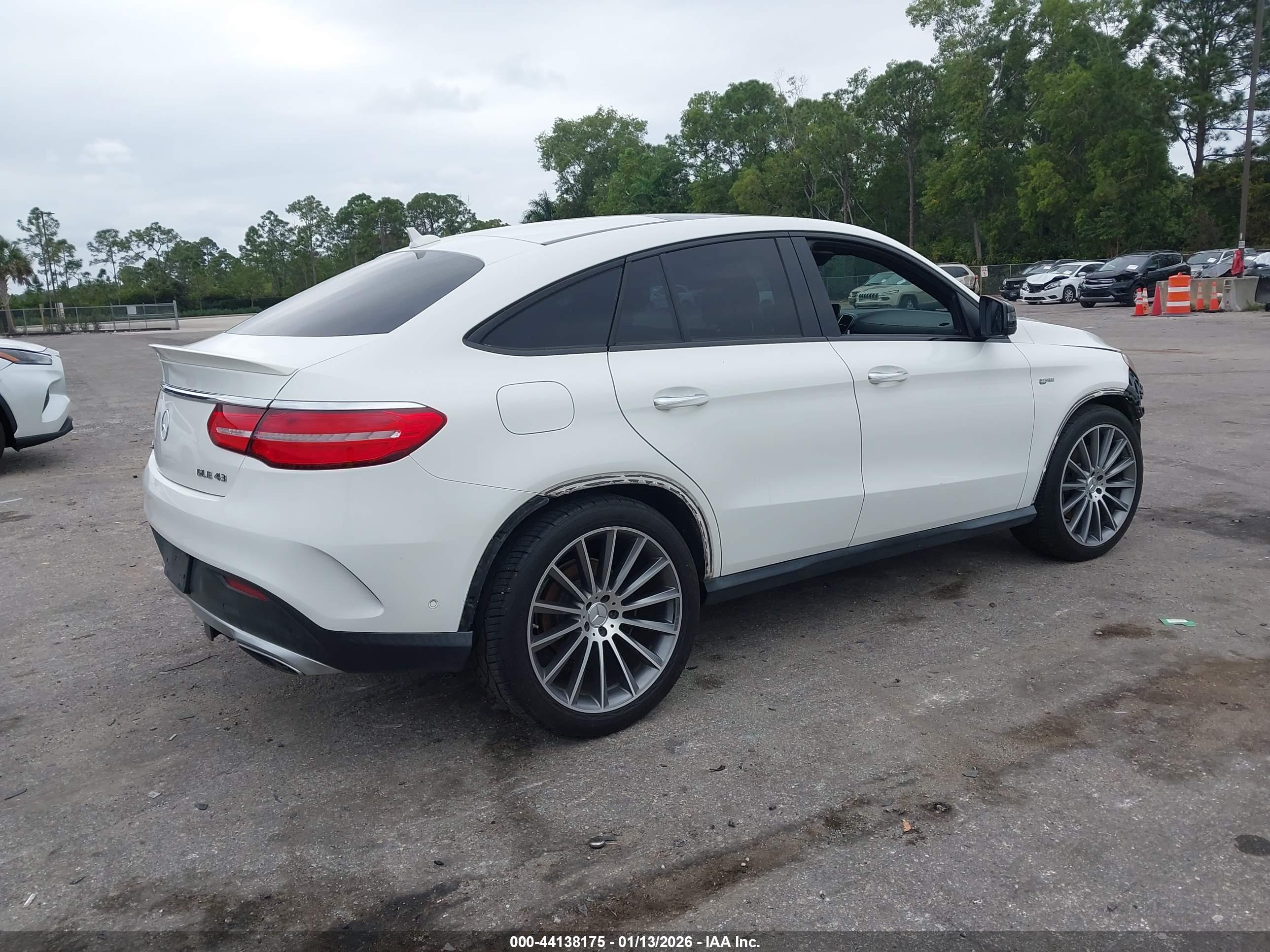 MERCEDES-BENZ AMG image 4