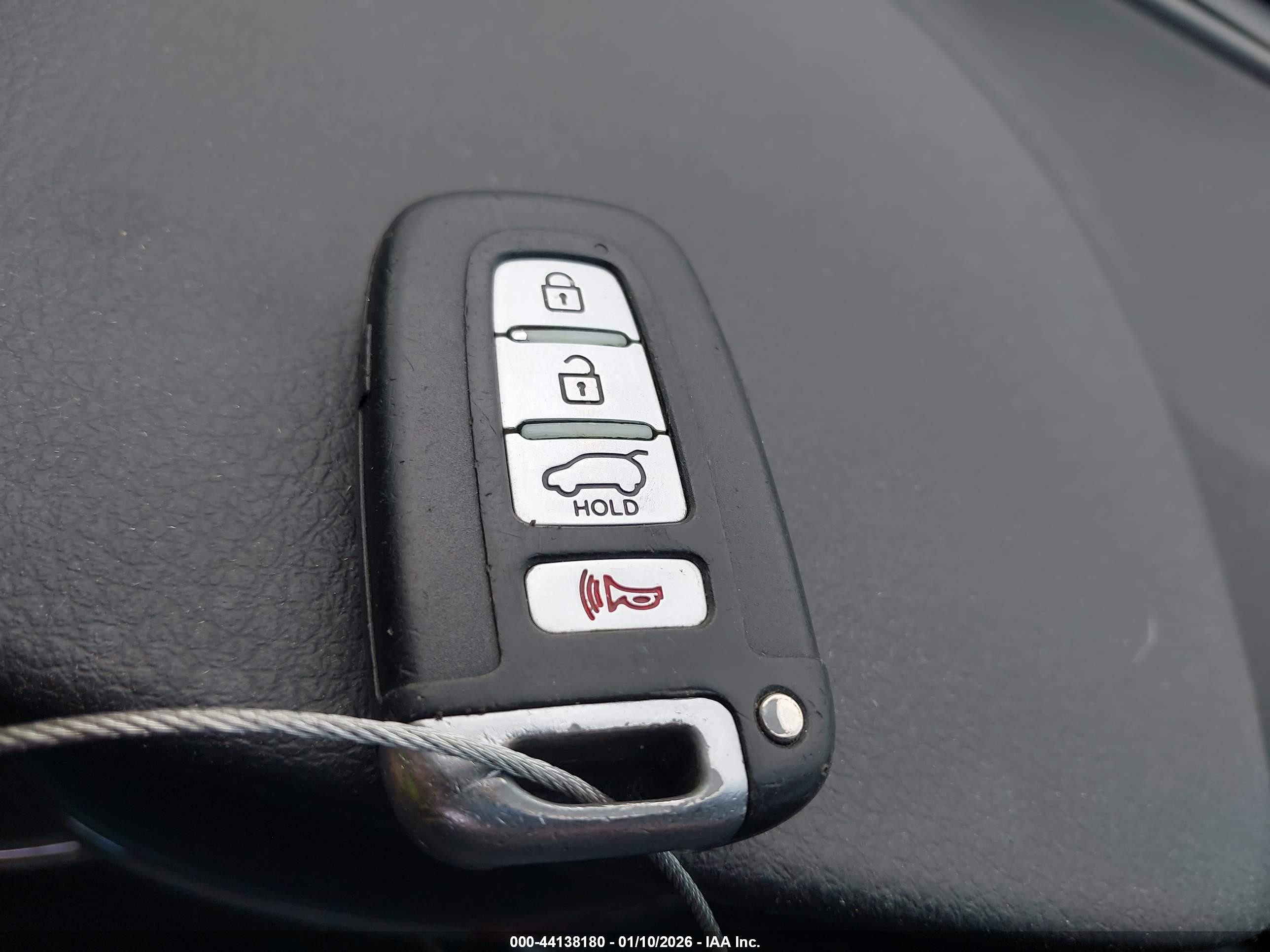 KIA SORENTO image 11
