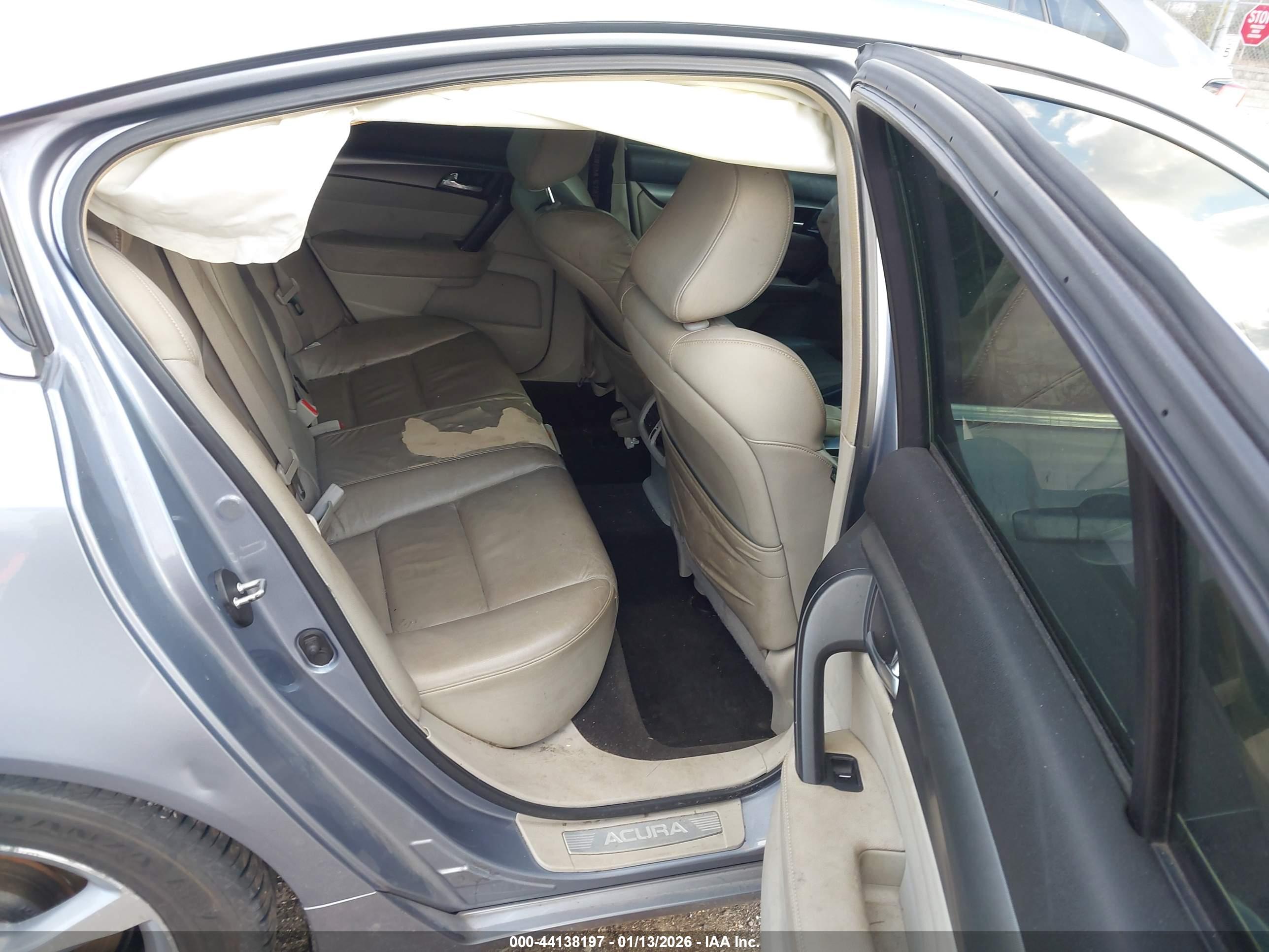 ACURA TL image 8