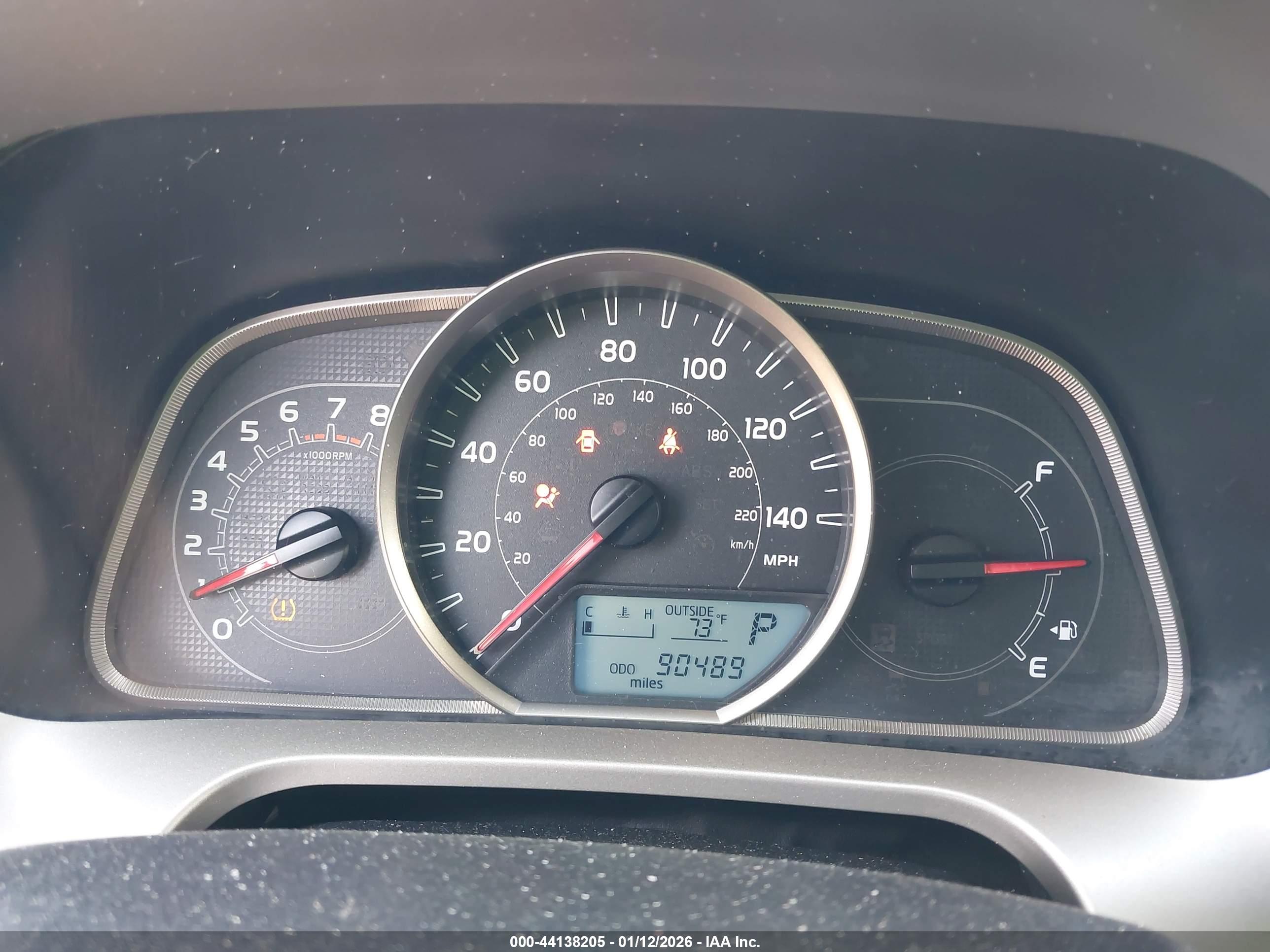 TOYOTA RAV4 image 7