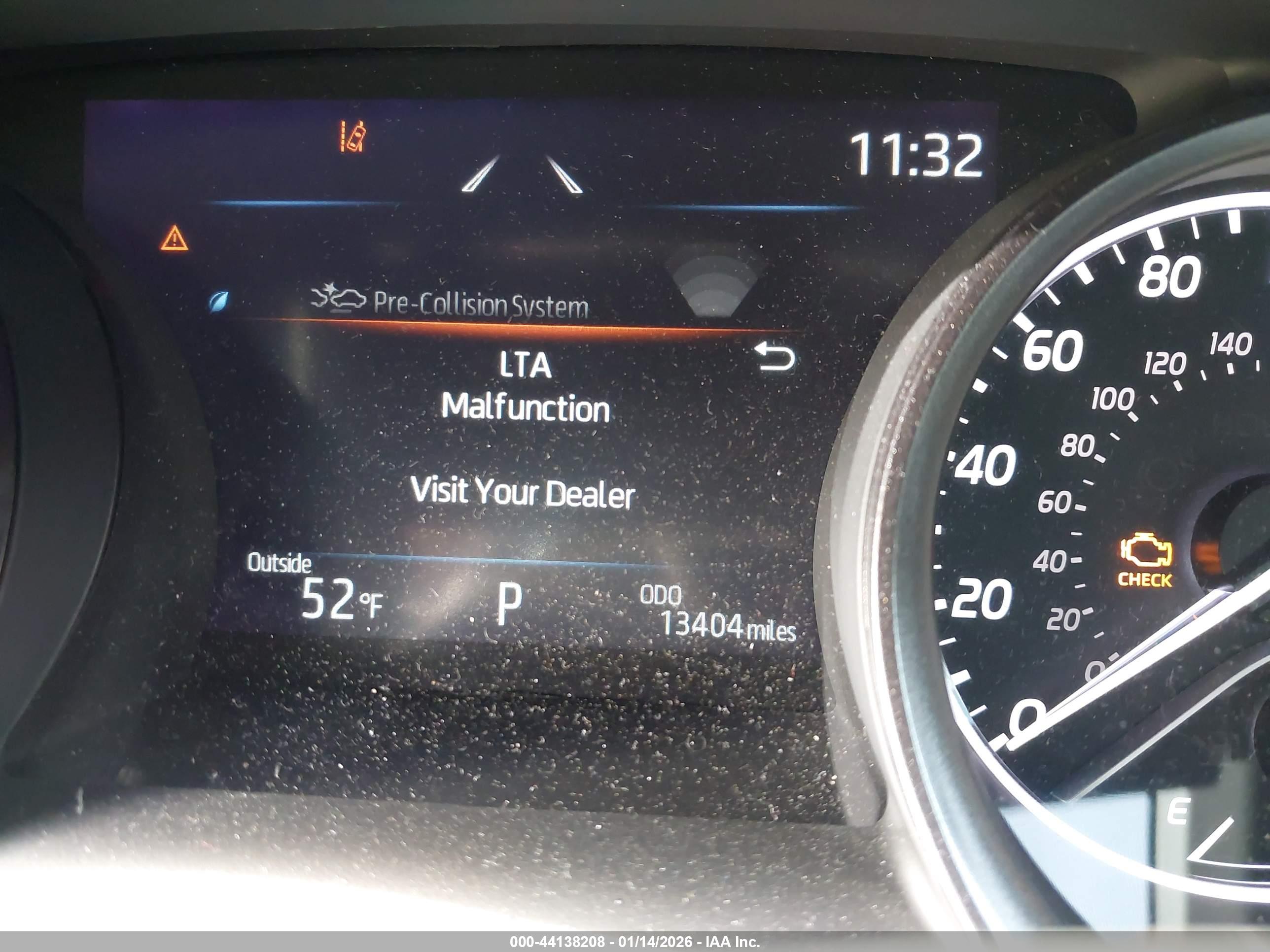 TOYOTA CAMRY image 7