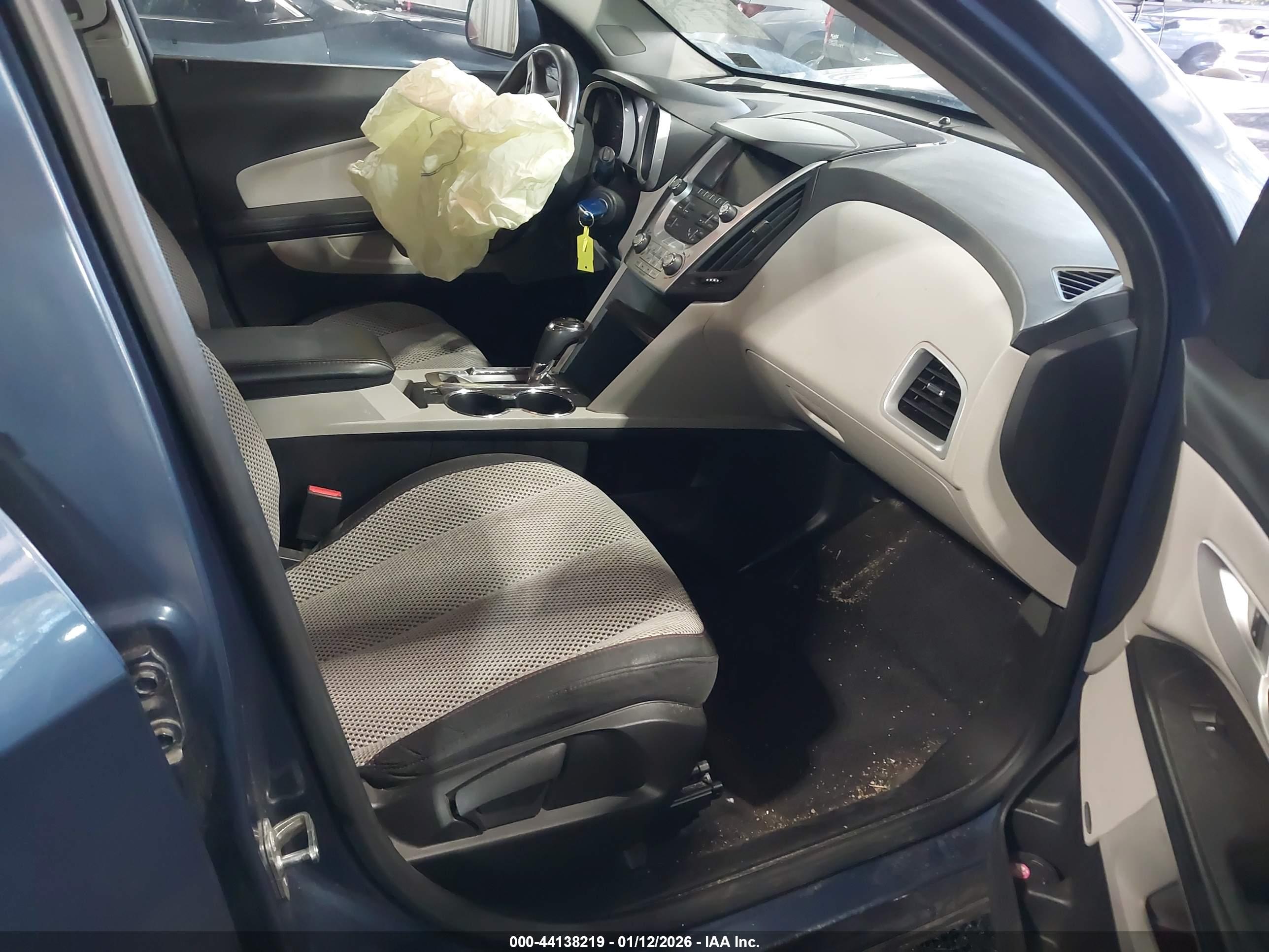 CHEVROLET EQUINOX image 5