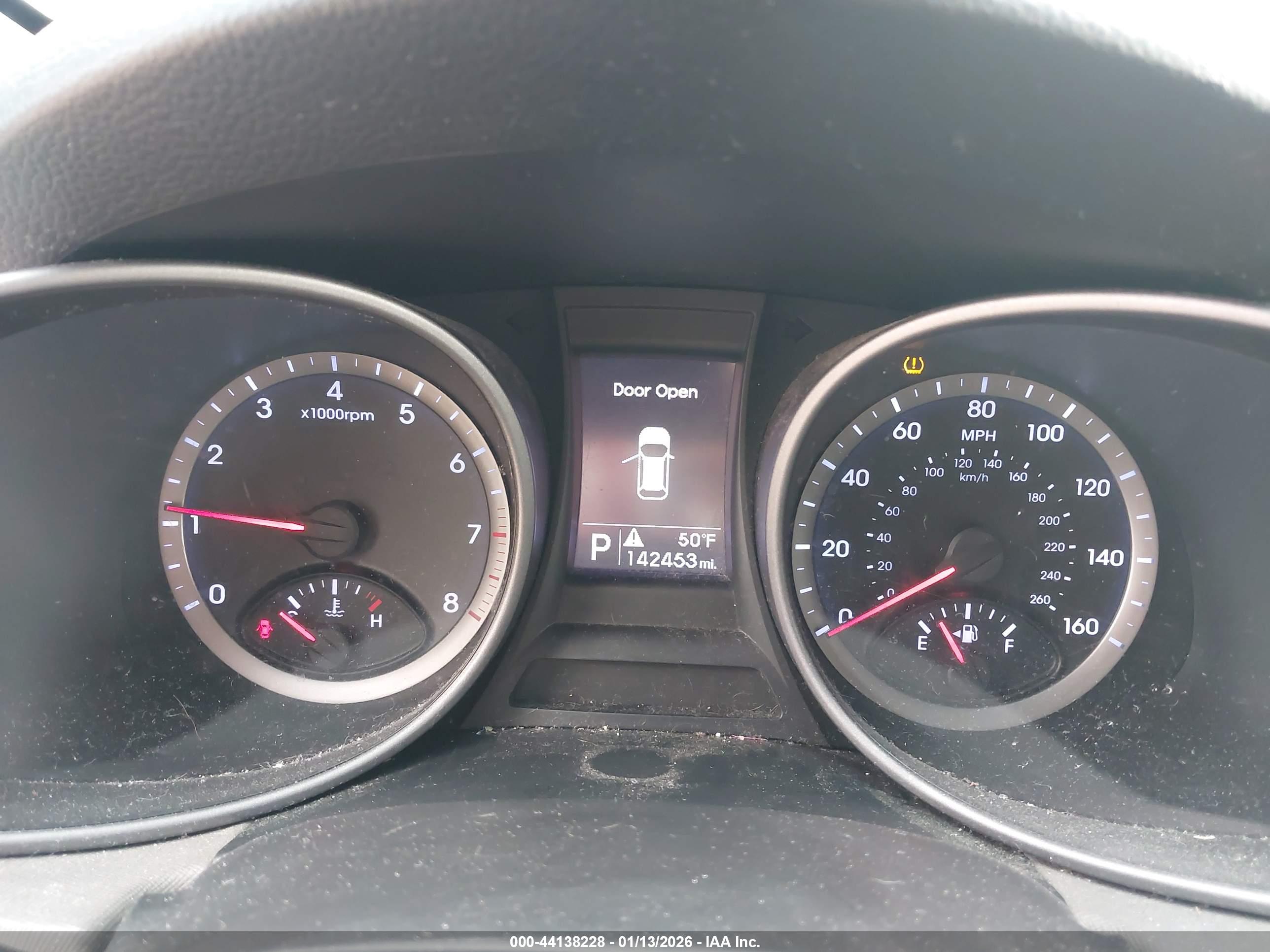 HYUNDAI SANTA image 7