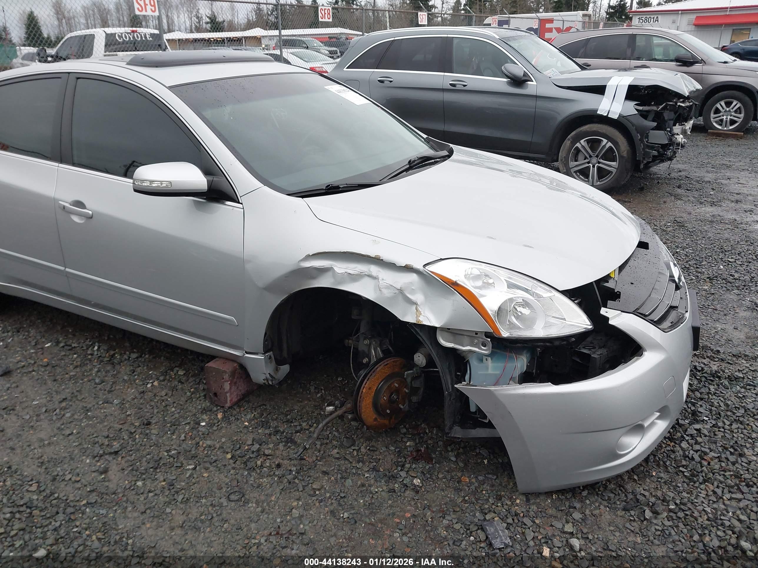 NISSAN ALTIMA image 6