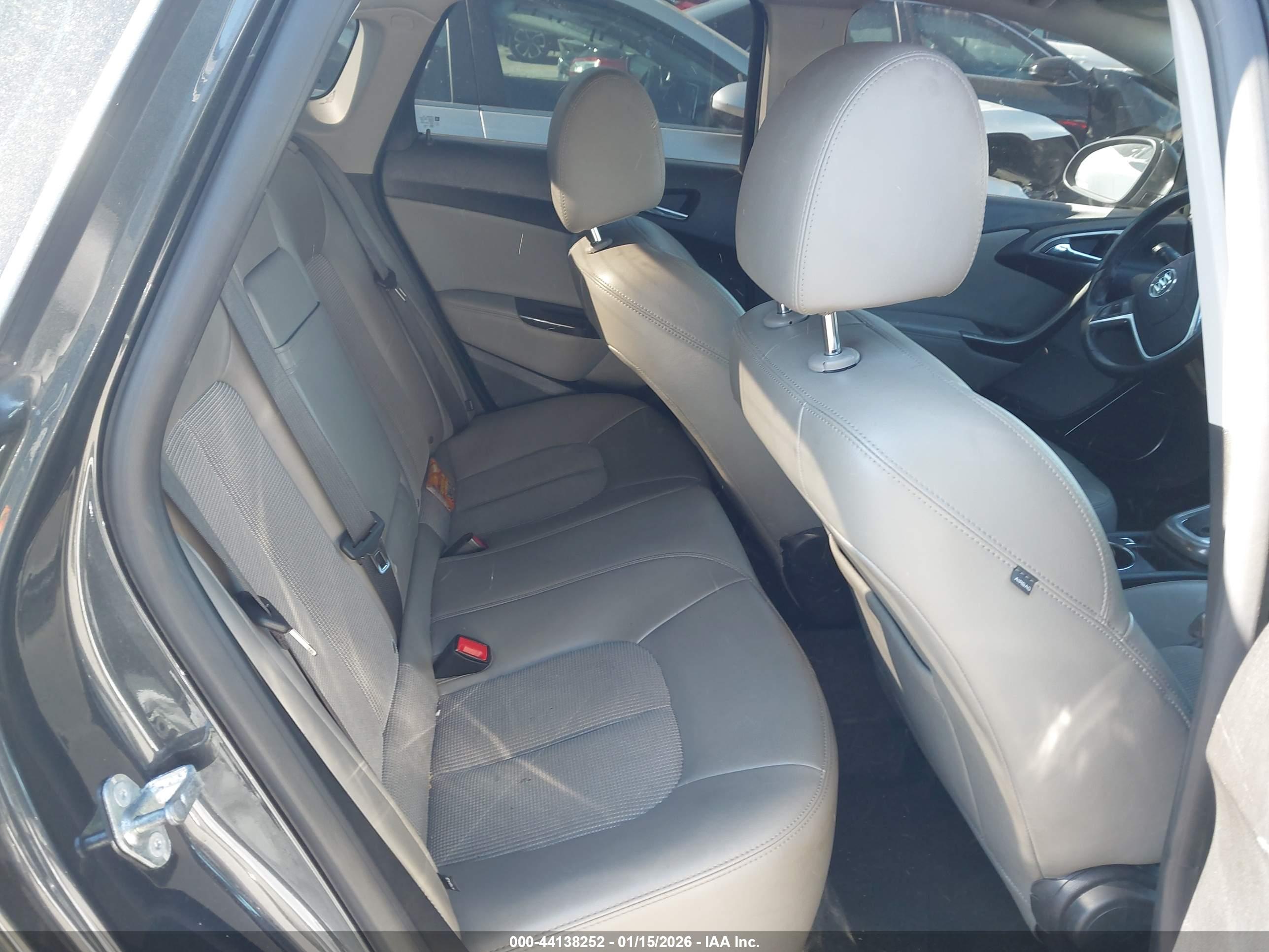 BUICK VERANO image 8