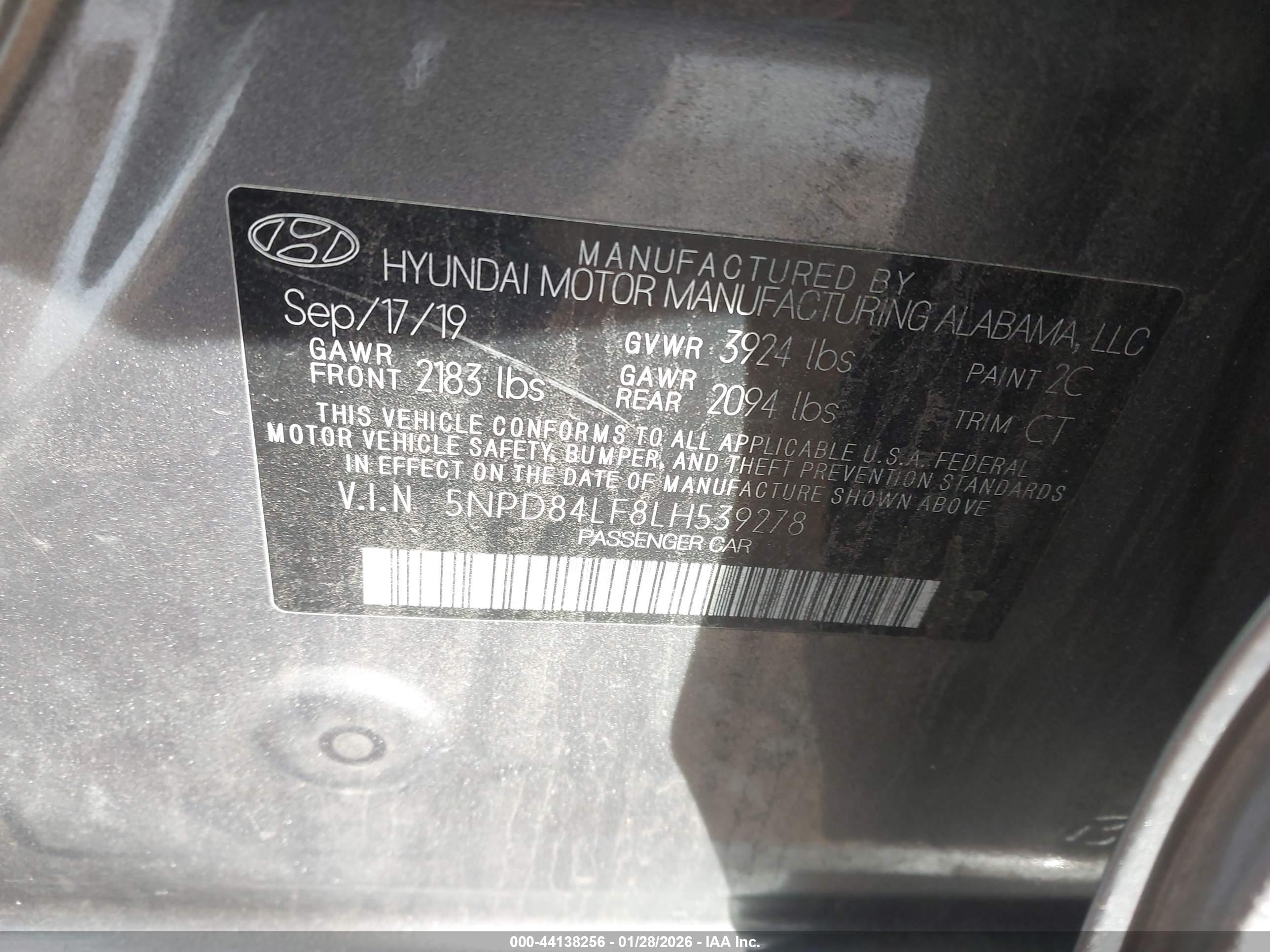 HYUNDAI ELANTRA image 9