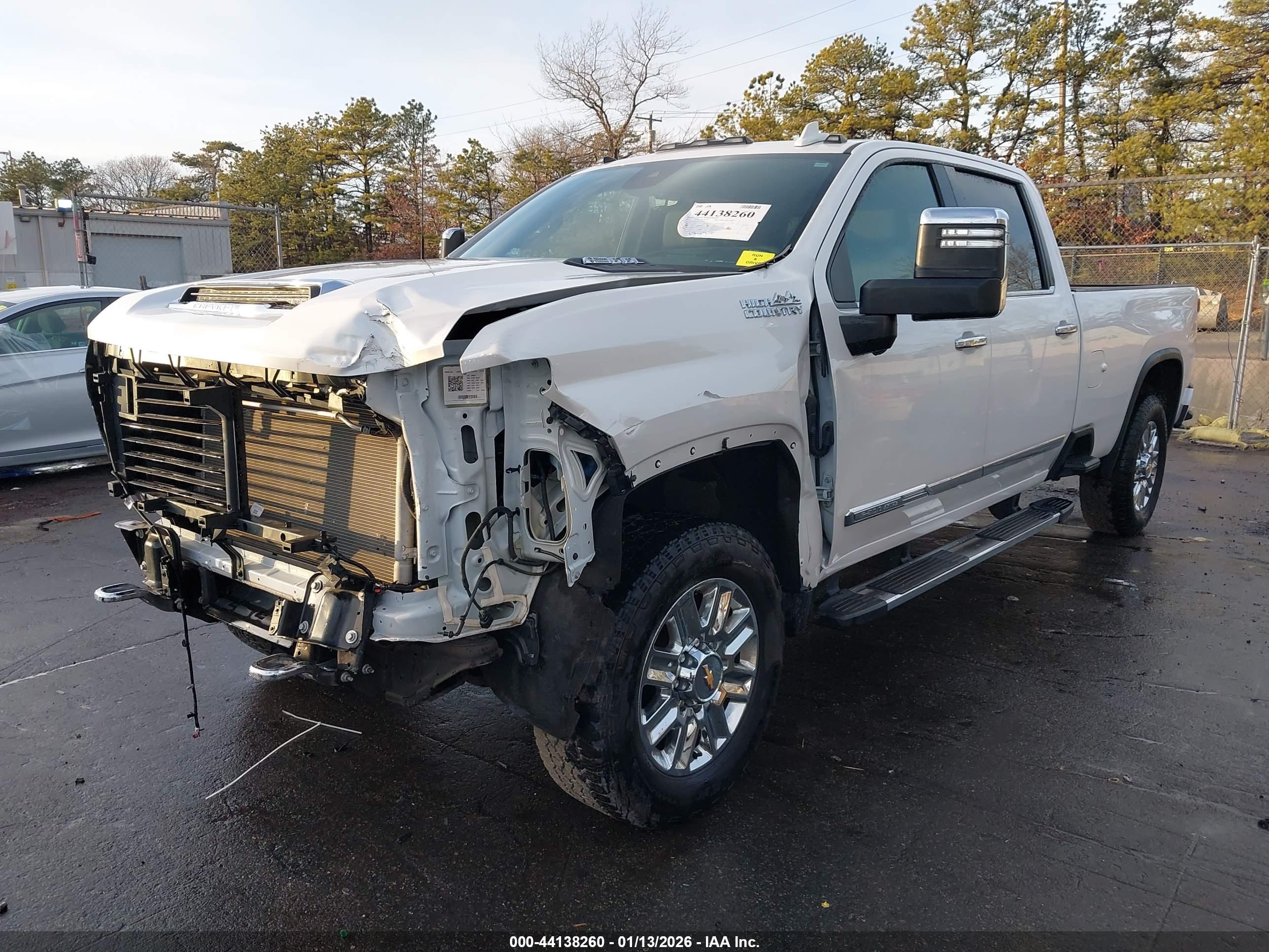 CHEVROLET SILVERADO image 2