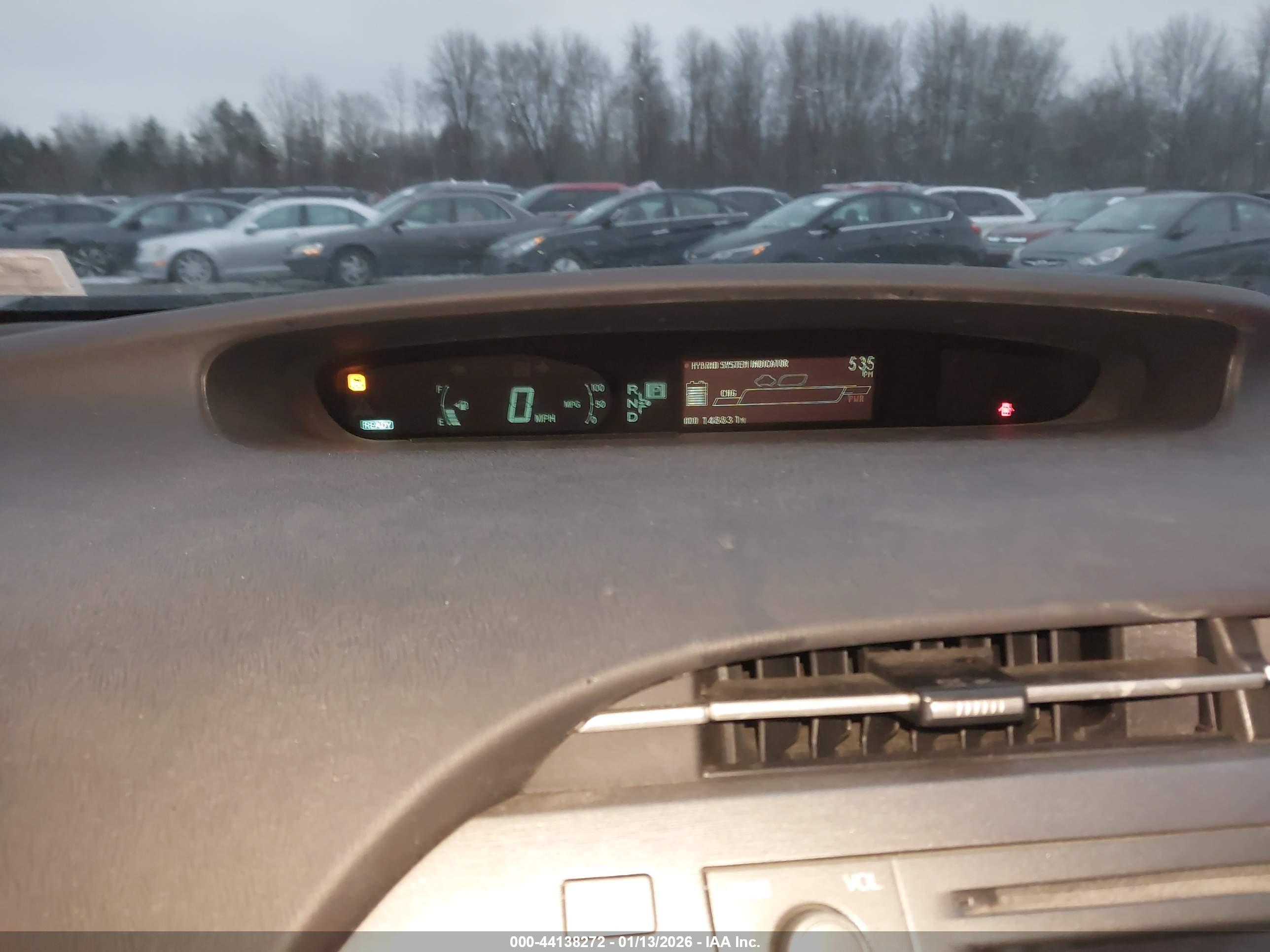 TOYOTA PRIUS image 7