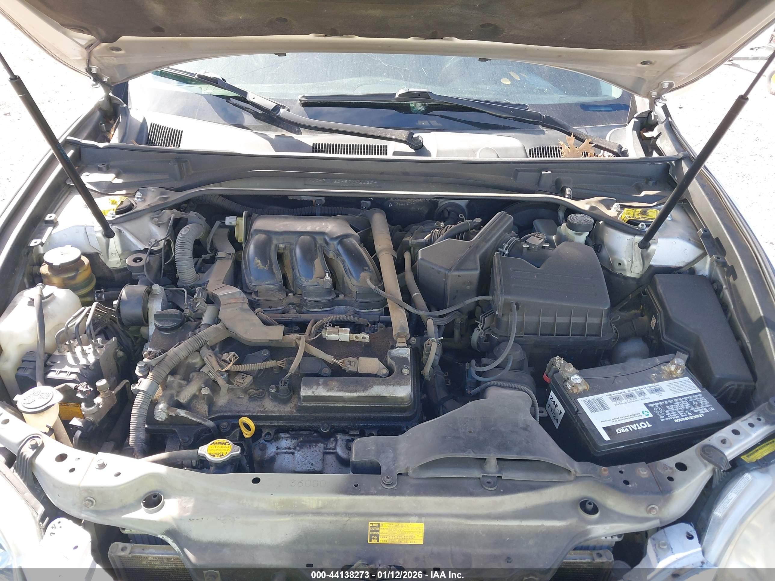 LEXUS ES image 10