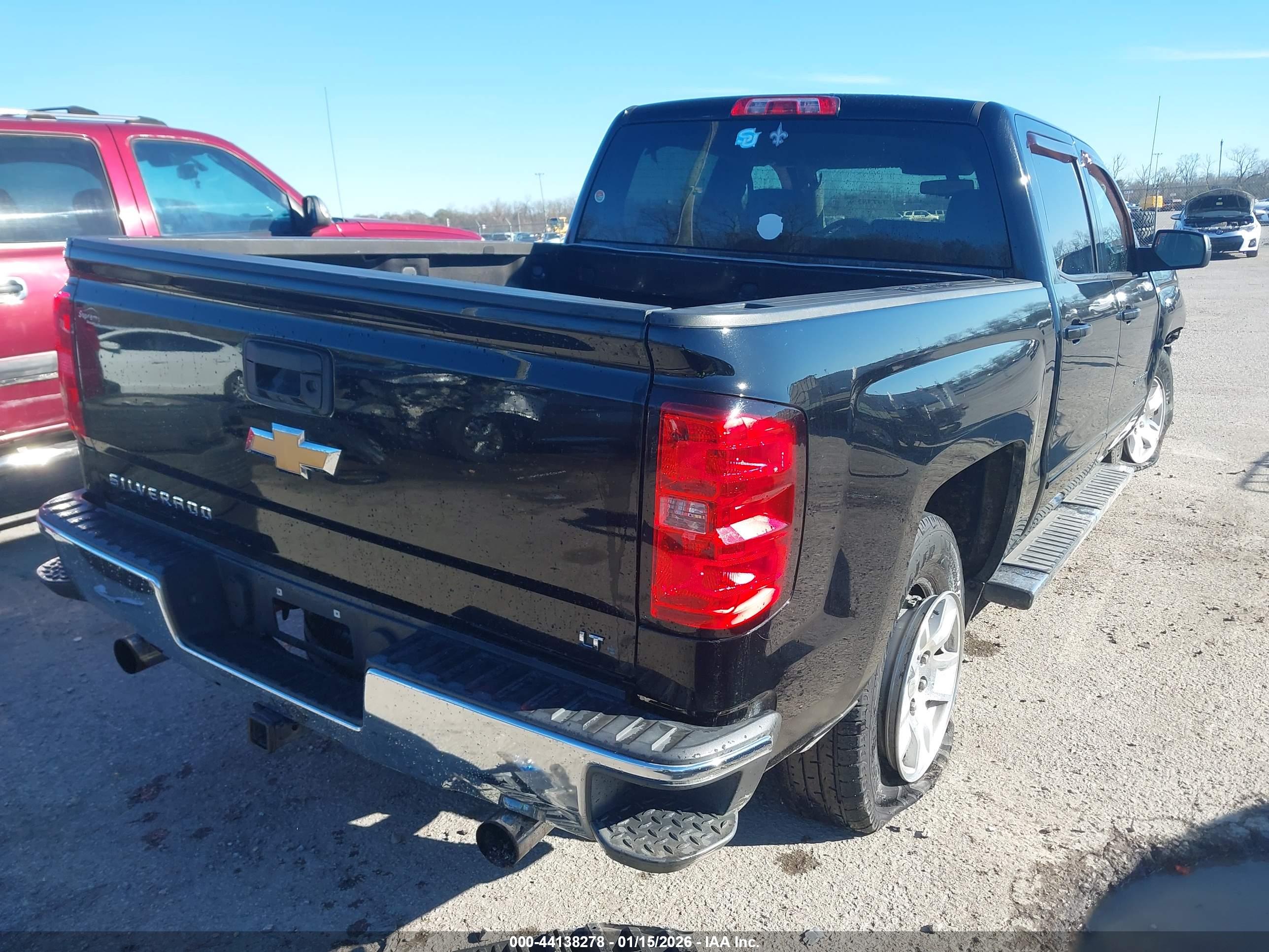 CHEVROLET SILVERADO image 4
