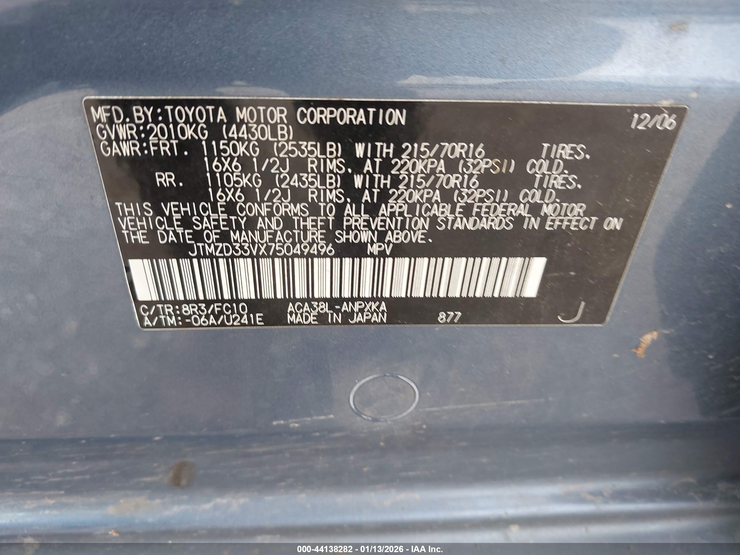 TOYOTA RAV4 image 9