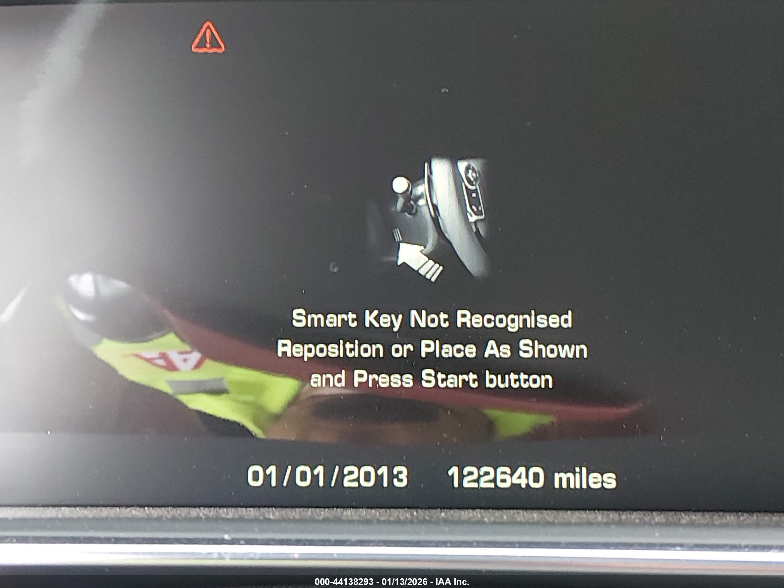 LAND ROVER image 7