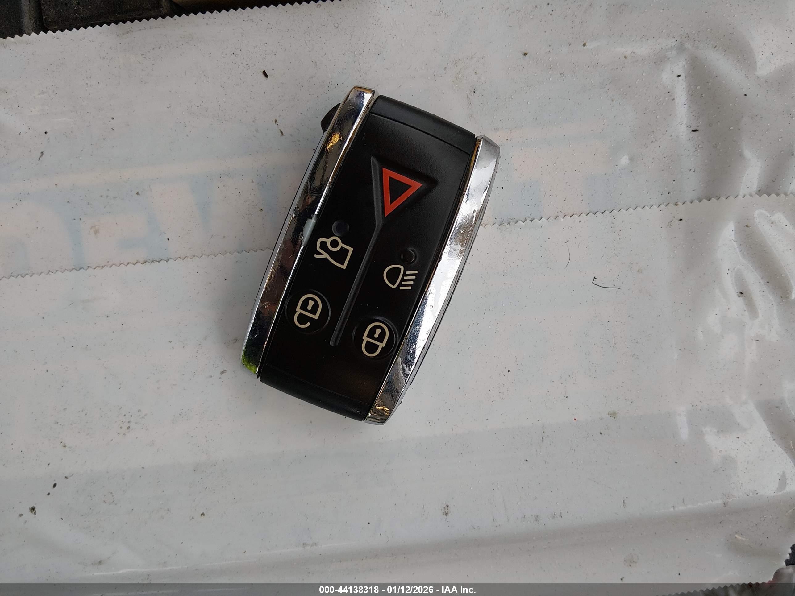 JAGUAR XK image 11