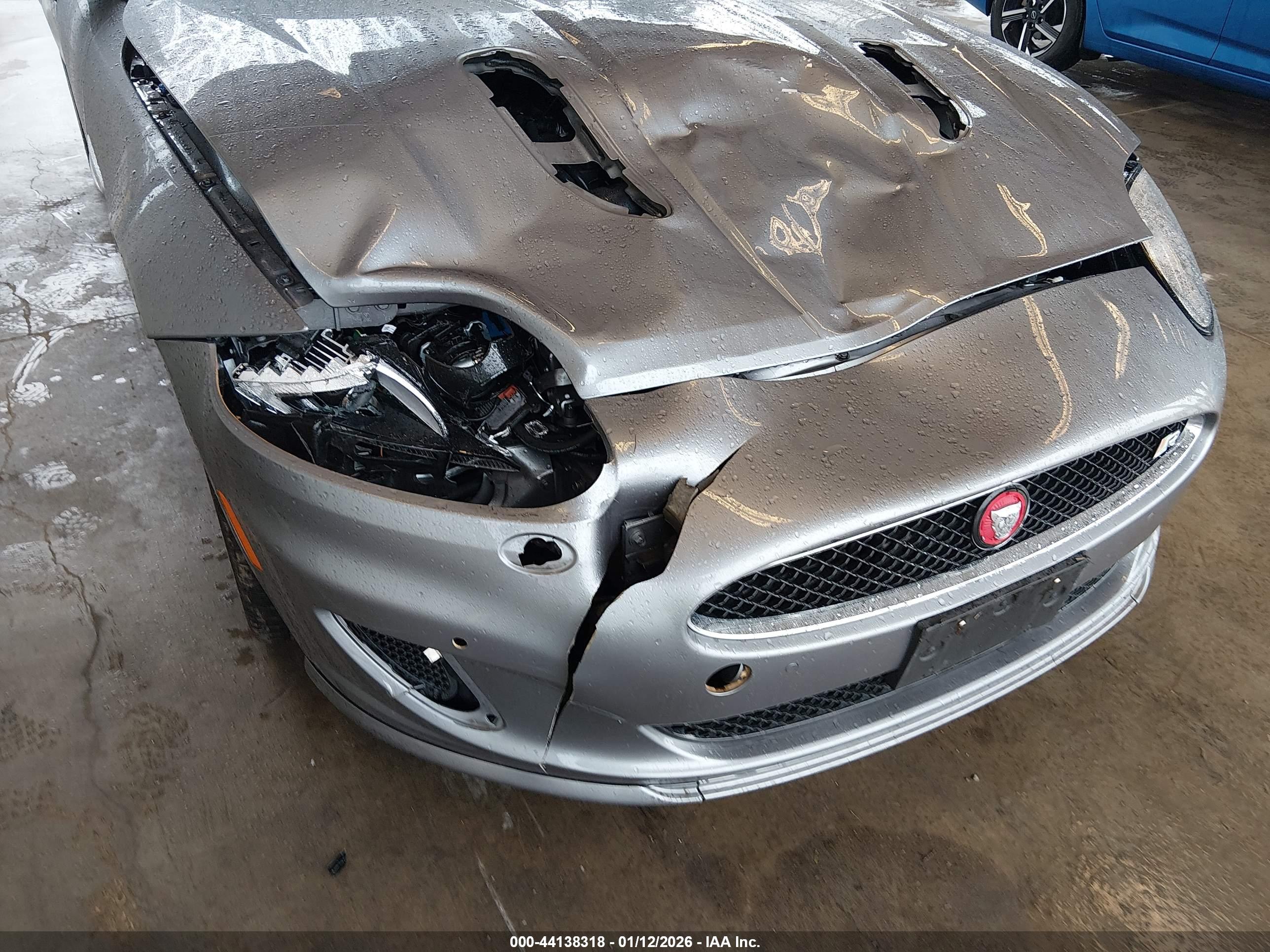 JAGUAR XK image 6