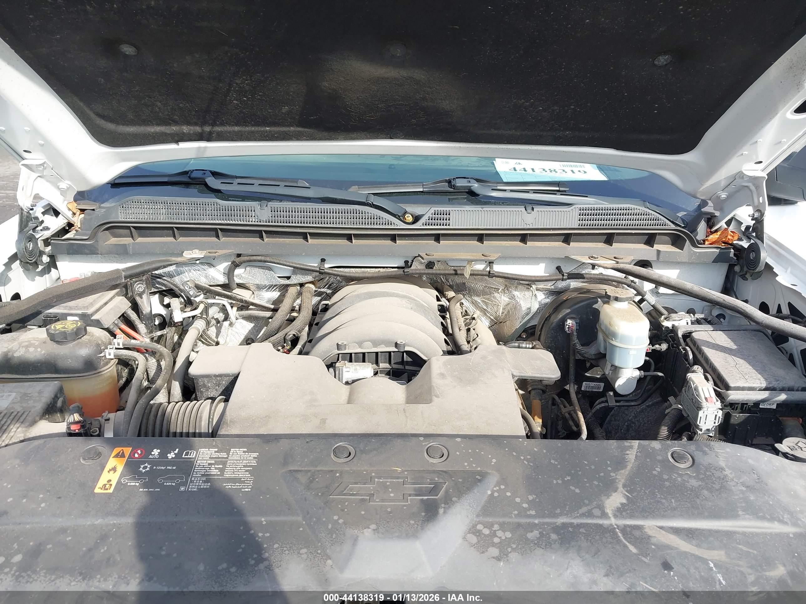 CHEVROLET SILVERADO image 10