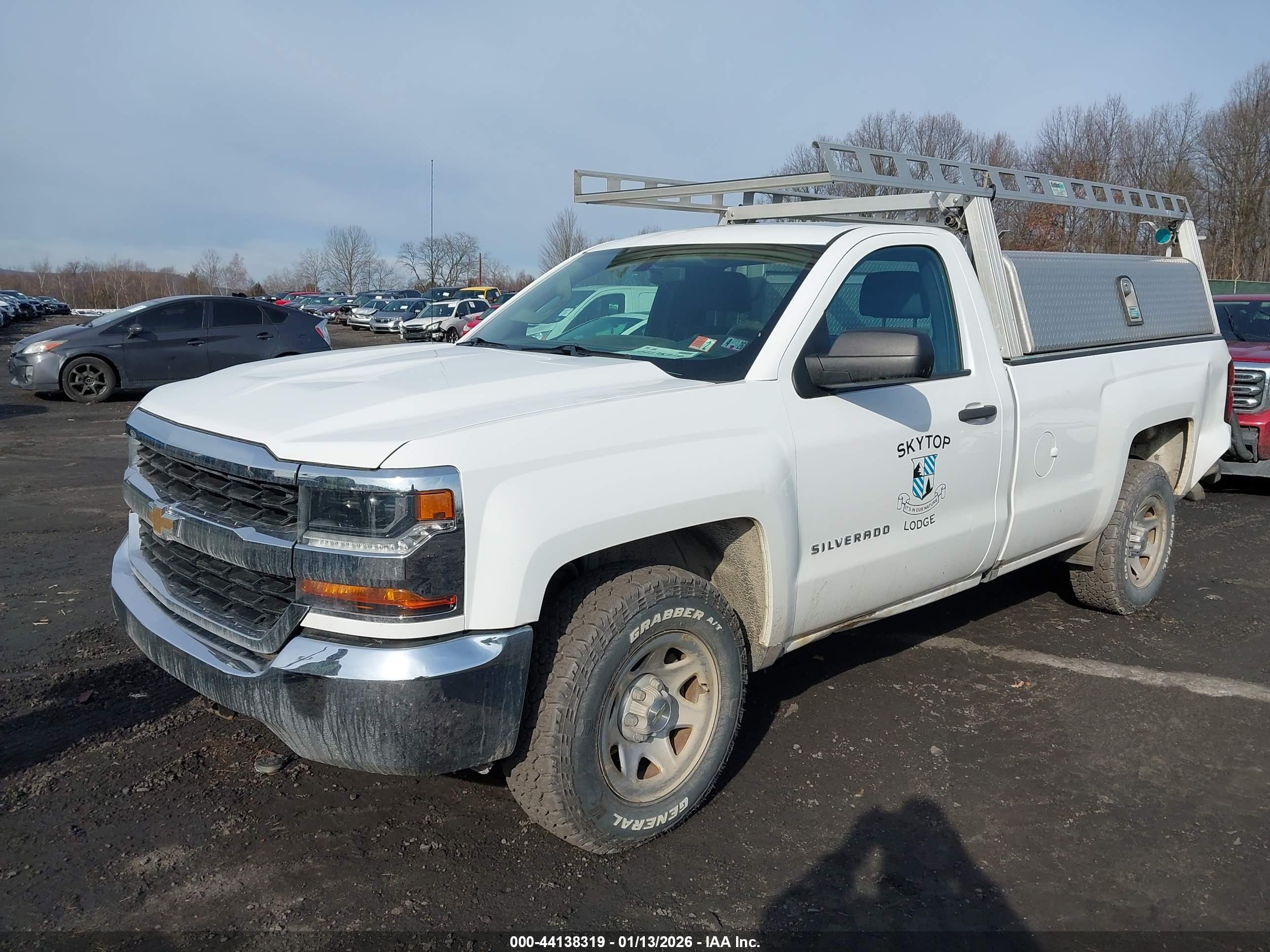 CHEVROLET SILVERADO image 2