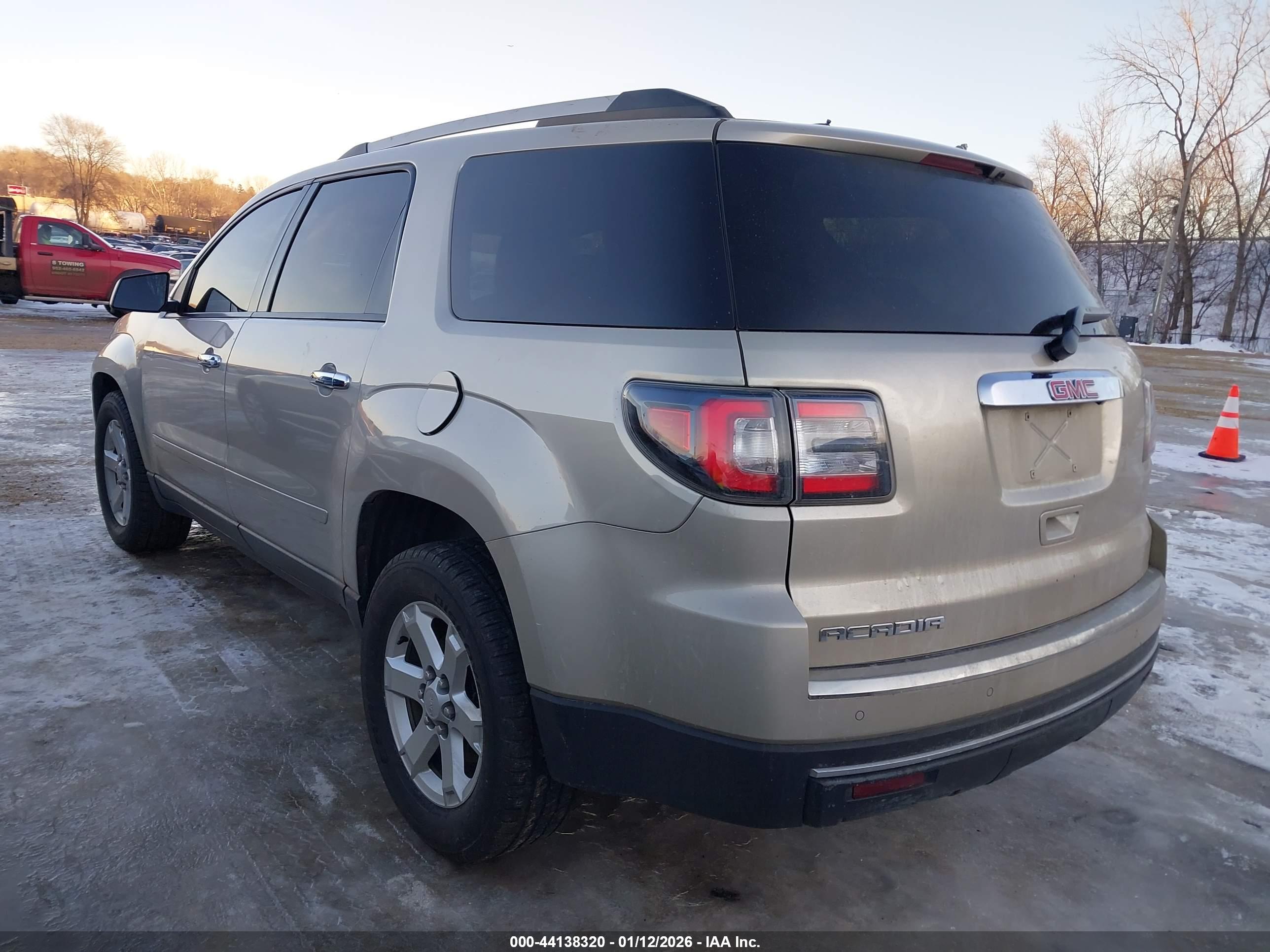 GMC ACADIA image 3