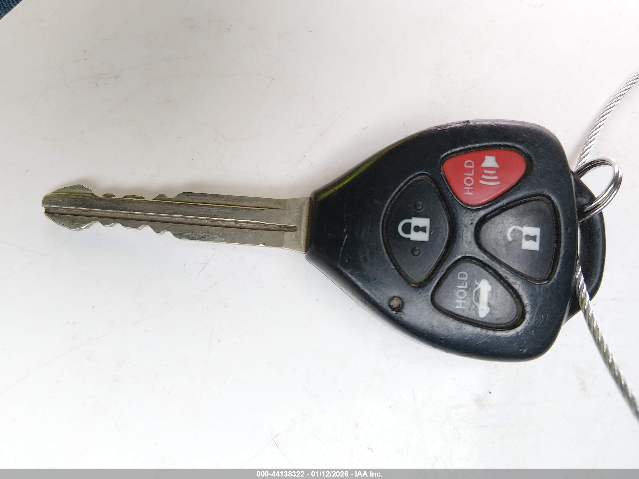 TOYOTA CAMRY image 11
