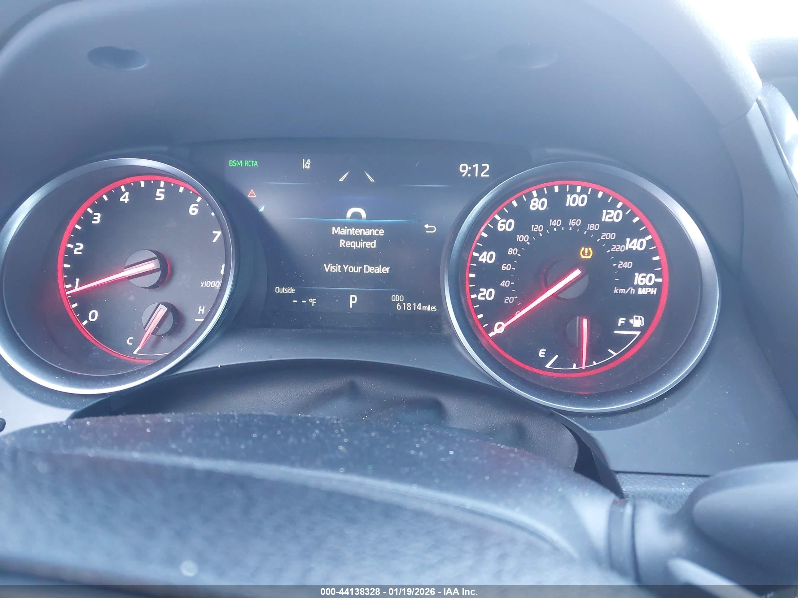 TOYOTA CAMRY image 7
