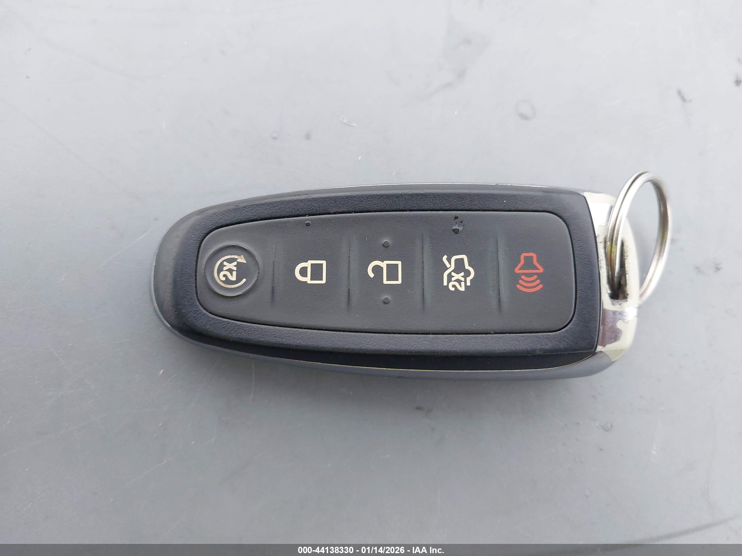 FORD EXPLORER image 11