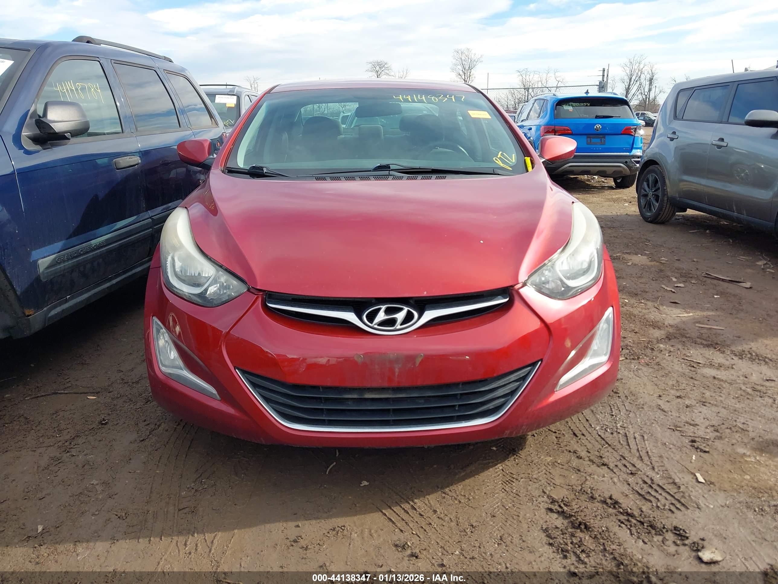 HYUNDAI ELANTRA image 6