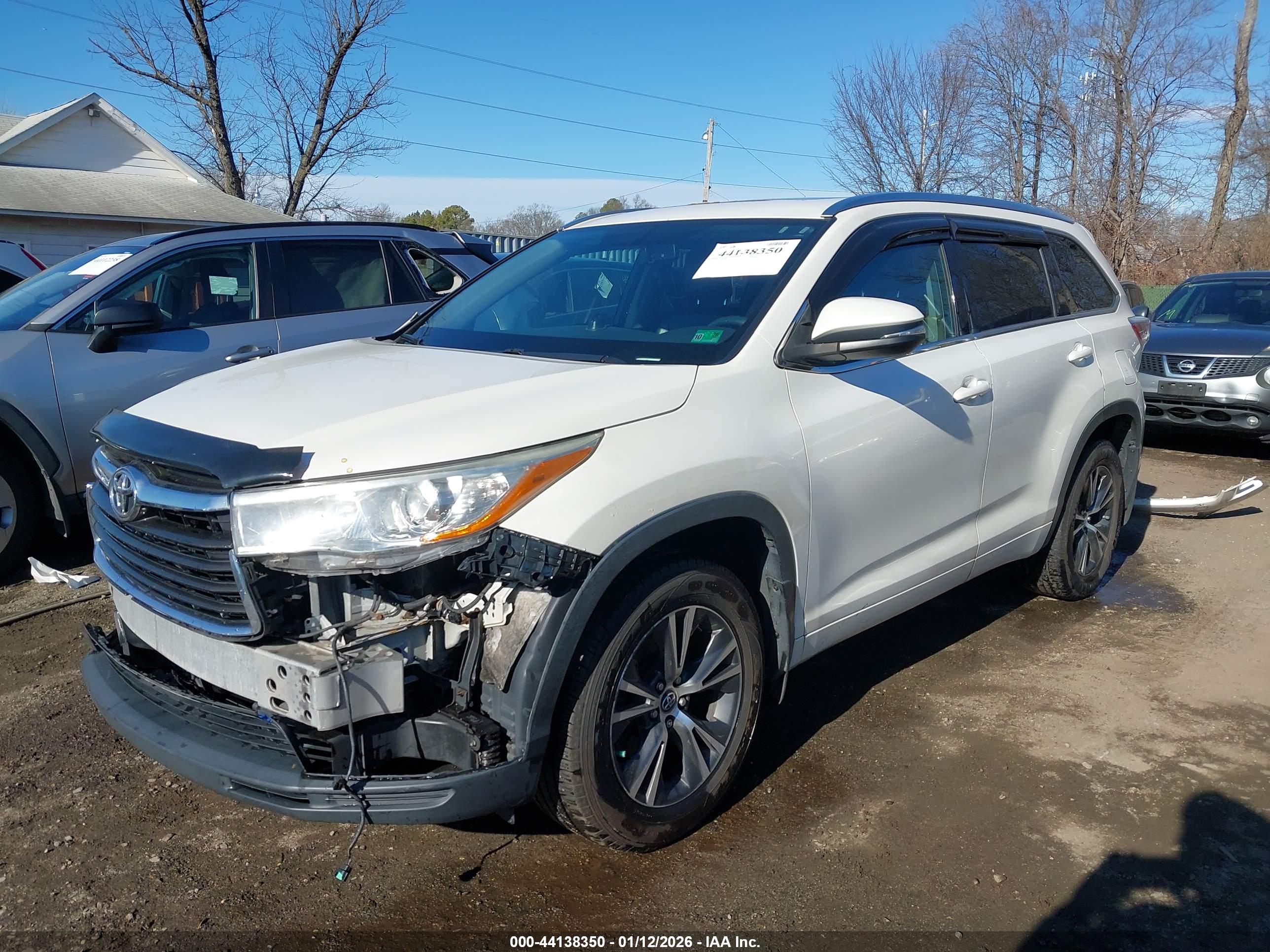 TOYOTA HIGHLANDER image 2