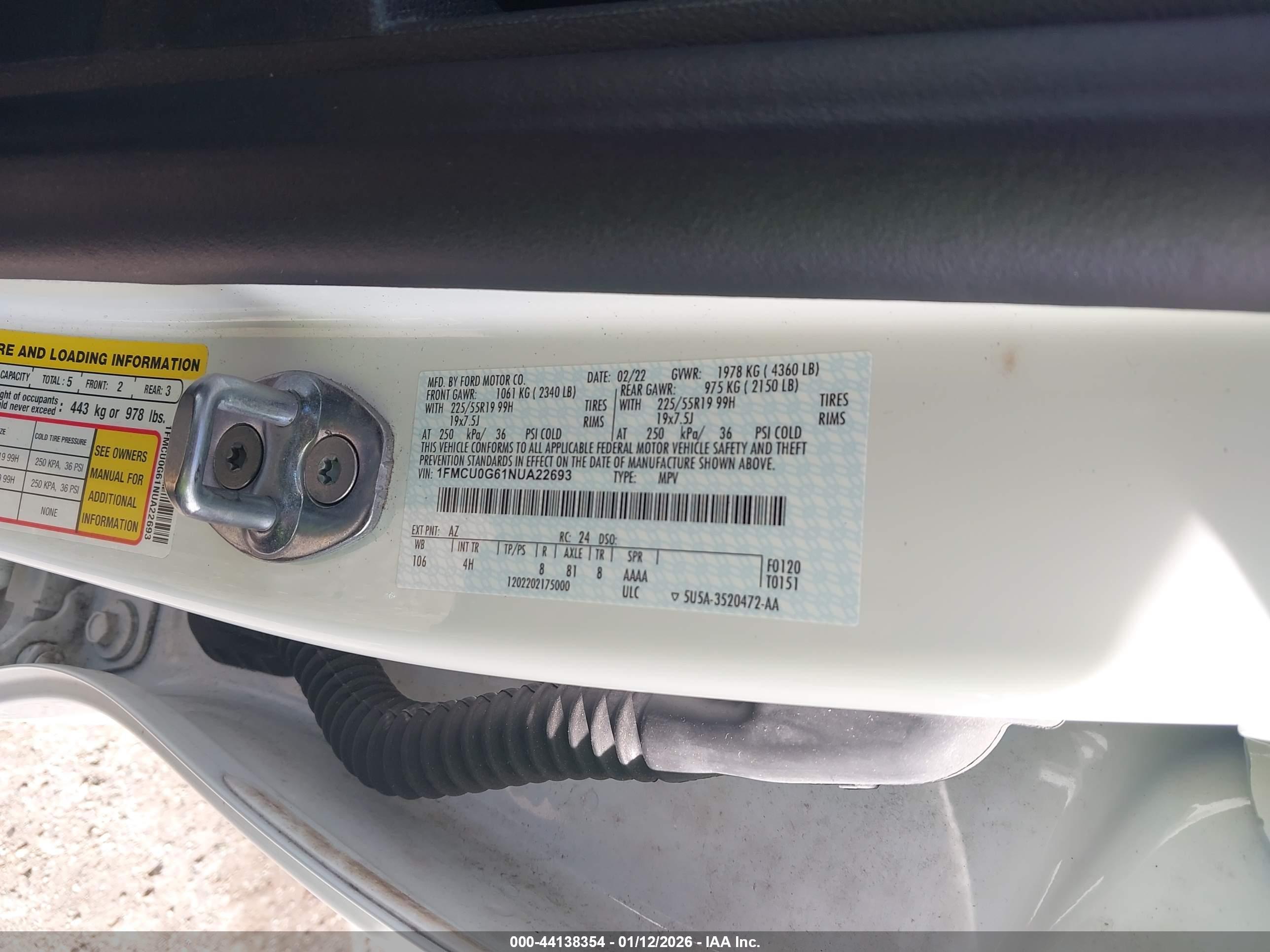 FORD ESCAPE image 9