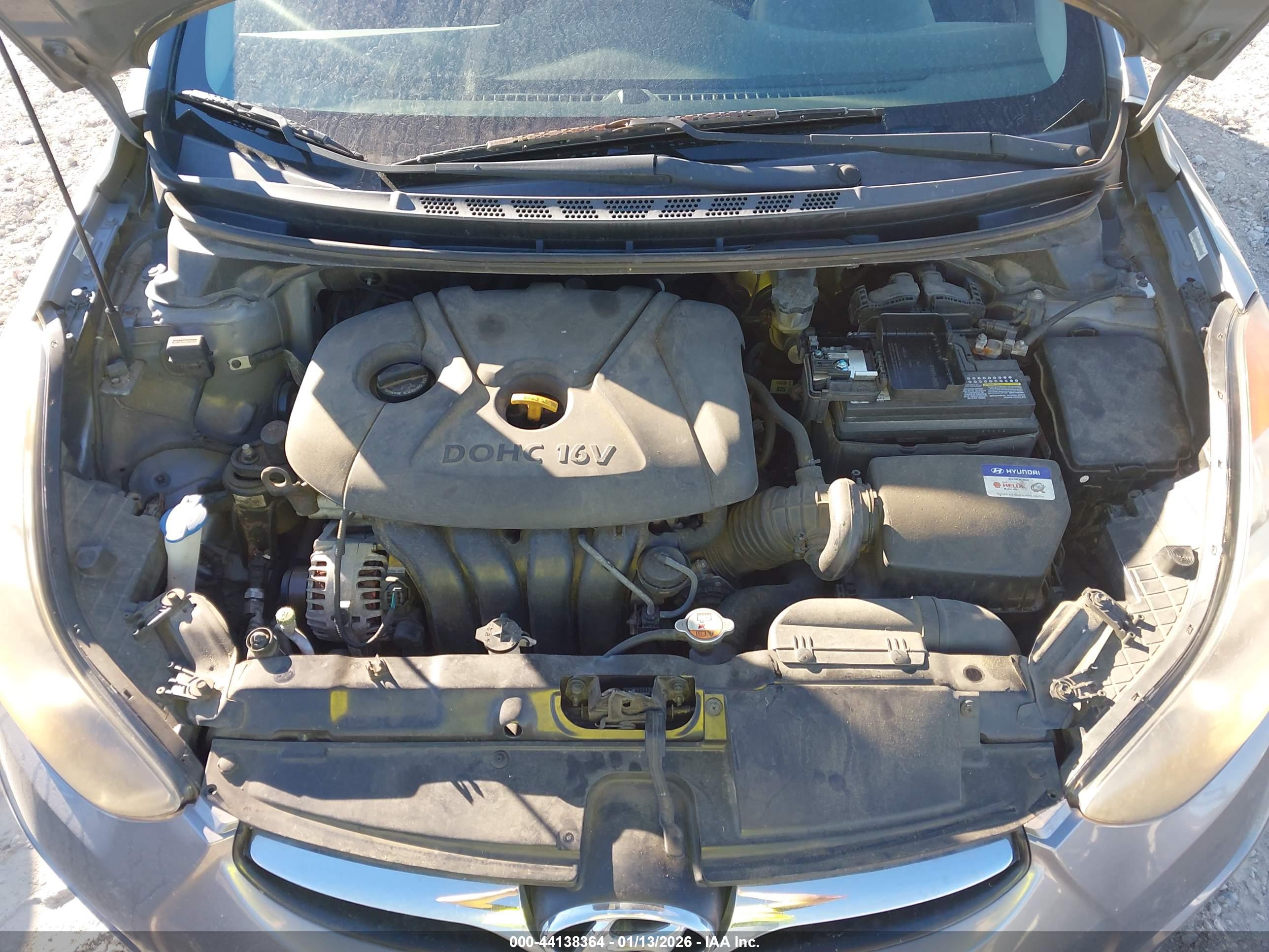 HYUNDAI ELANTRA image 10