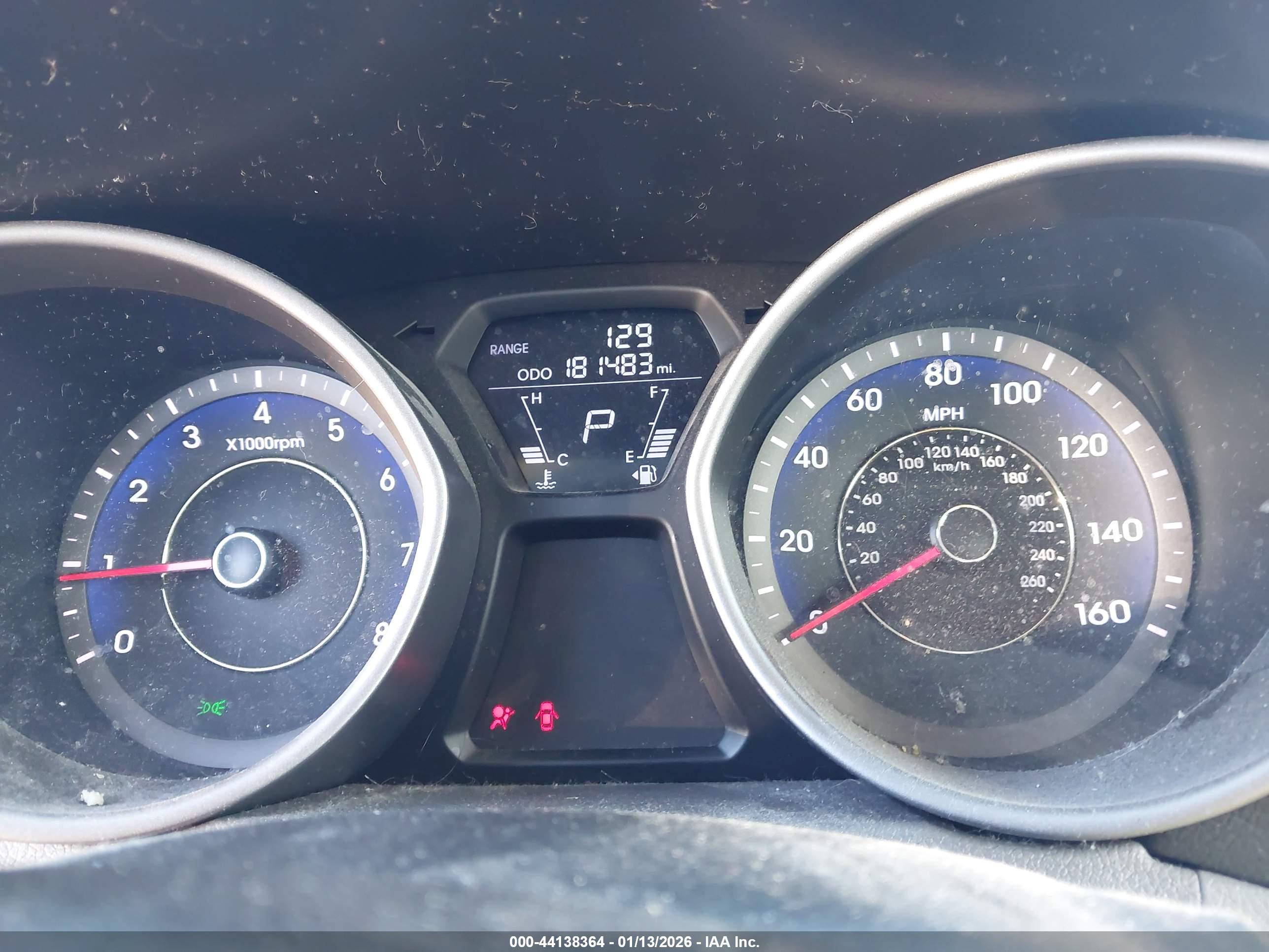 HYUNDAI ELANTRA image 7
