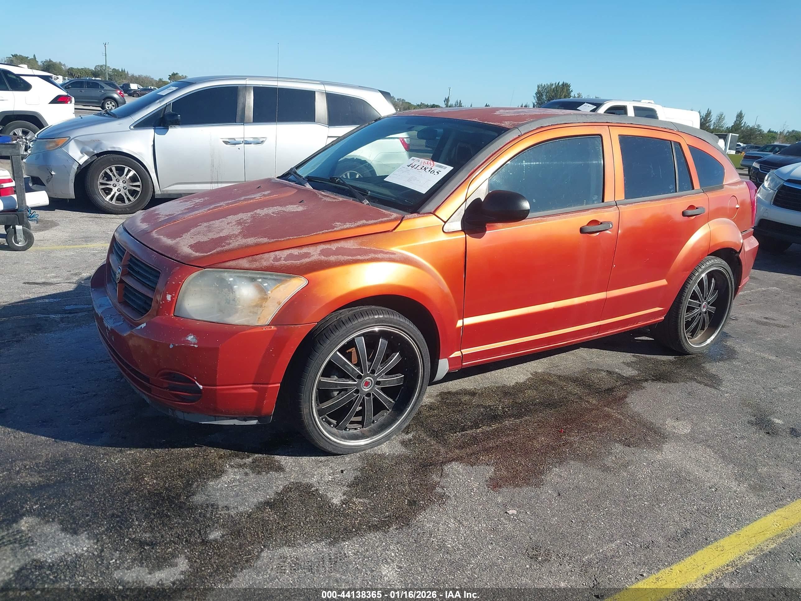 DODGE CALIBER image 2