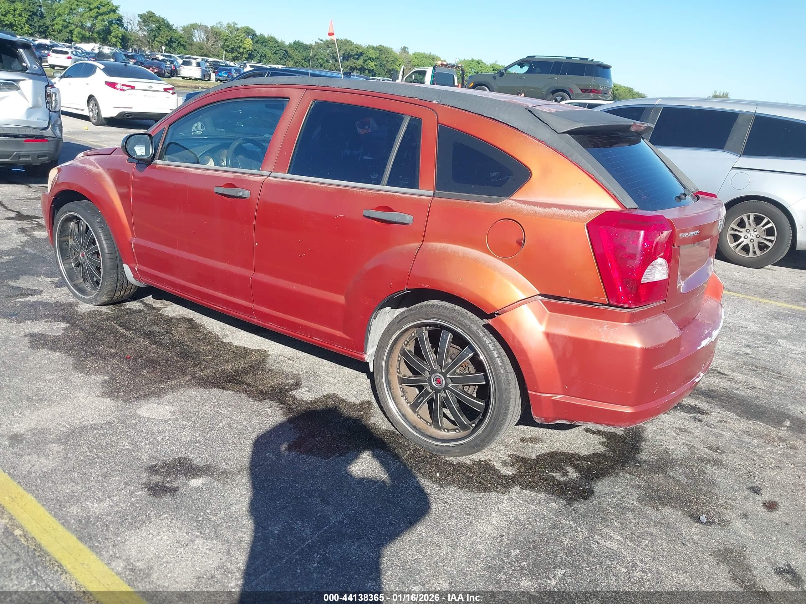DODGE CALIBER image 3