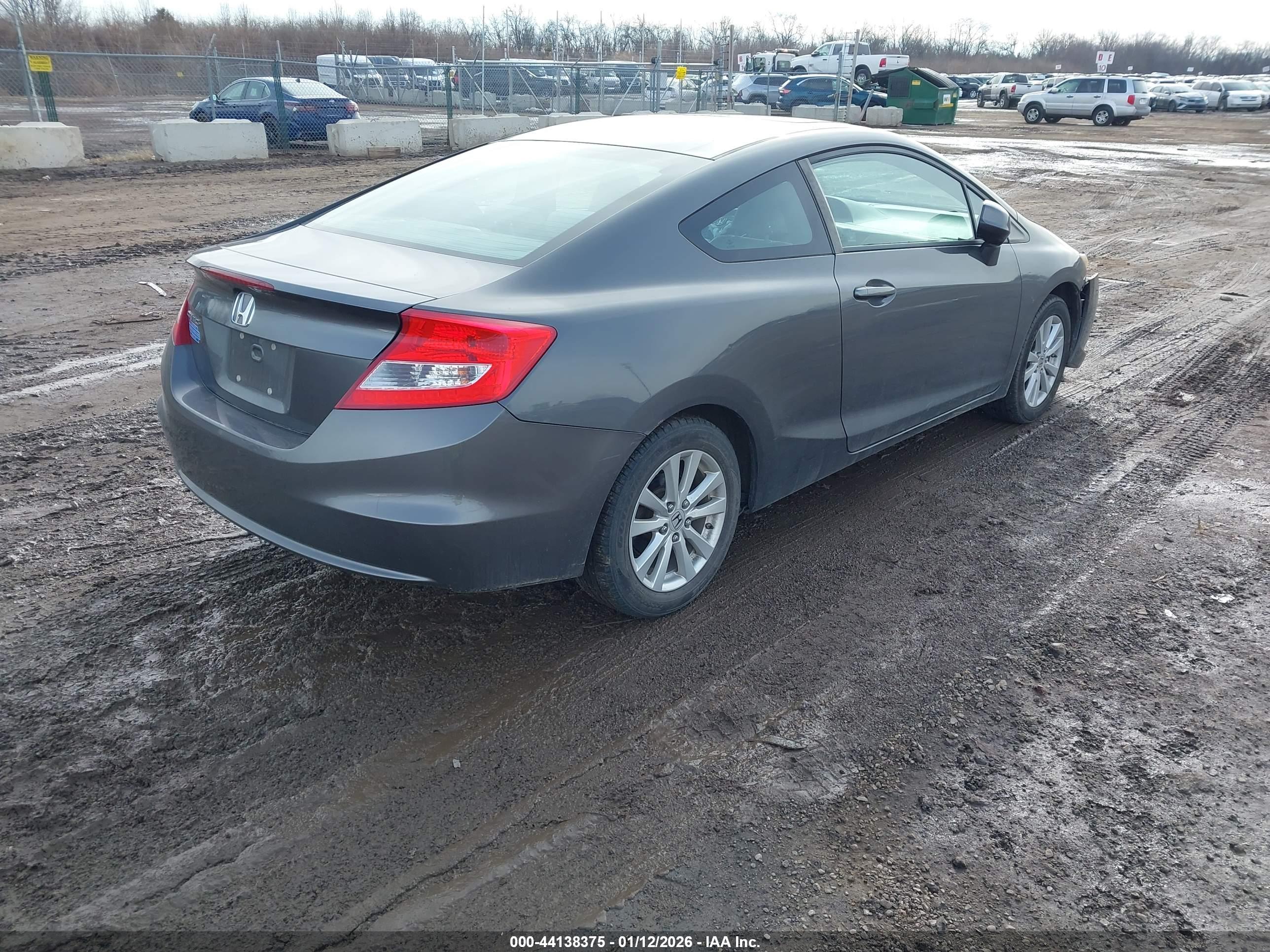 HONDA CIVIC image 4