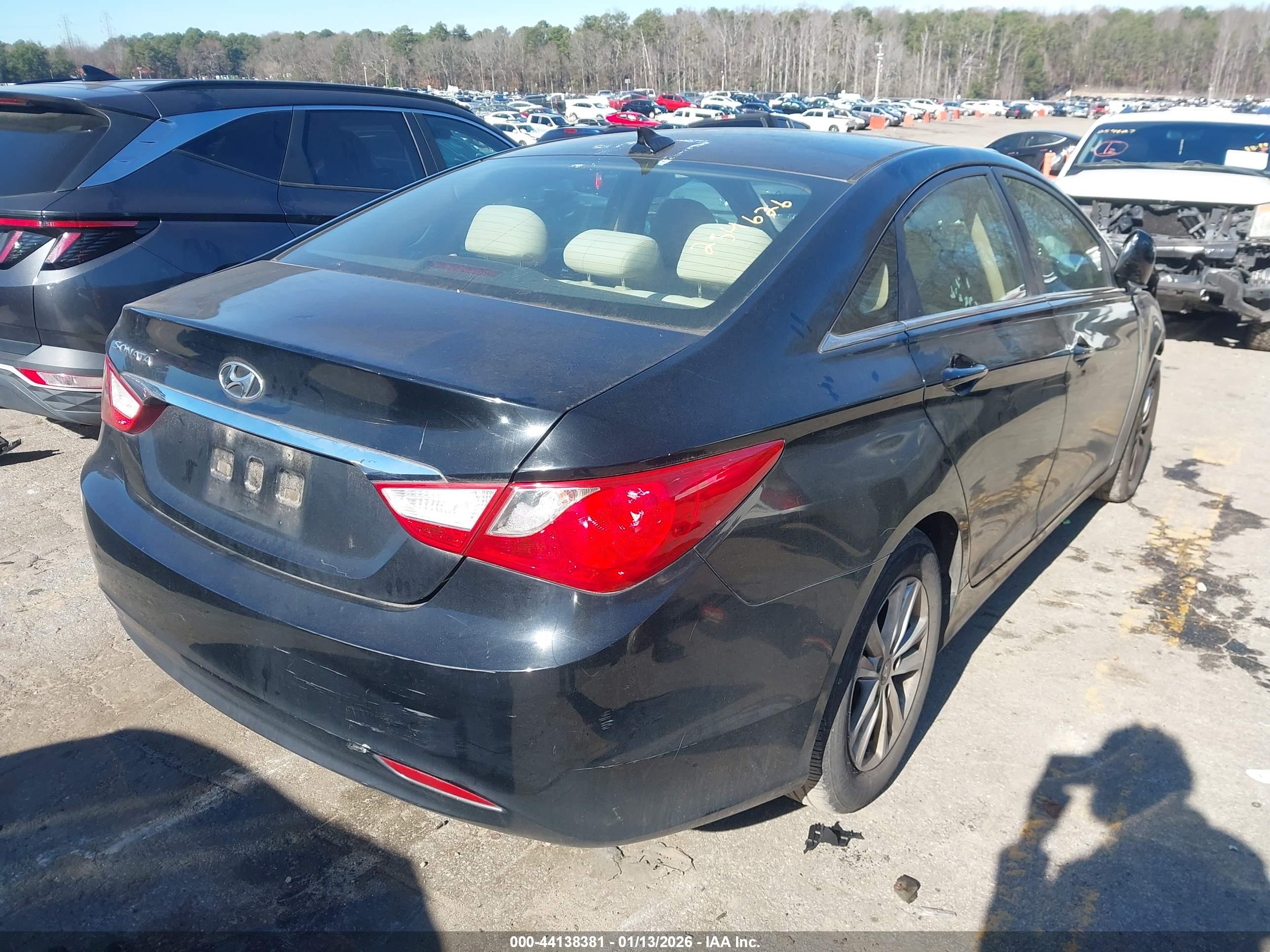 HYUNDAI SONATA image 4