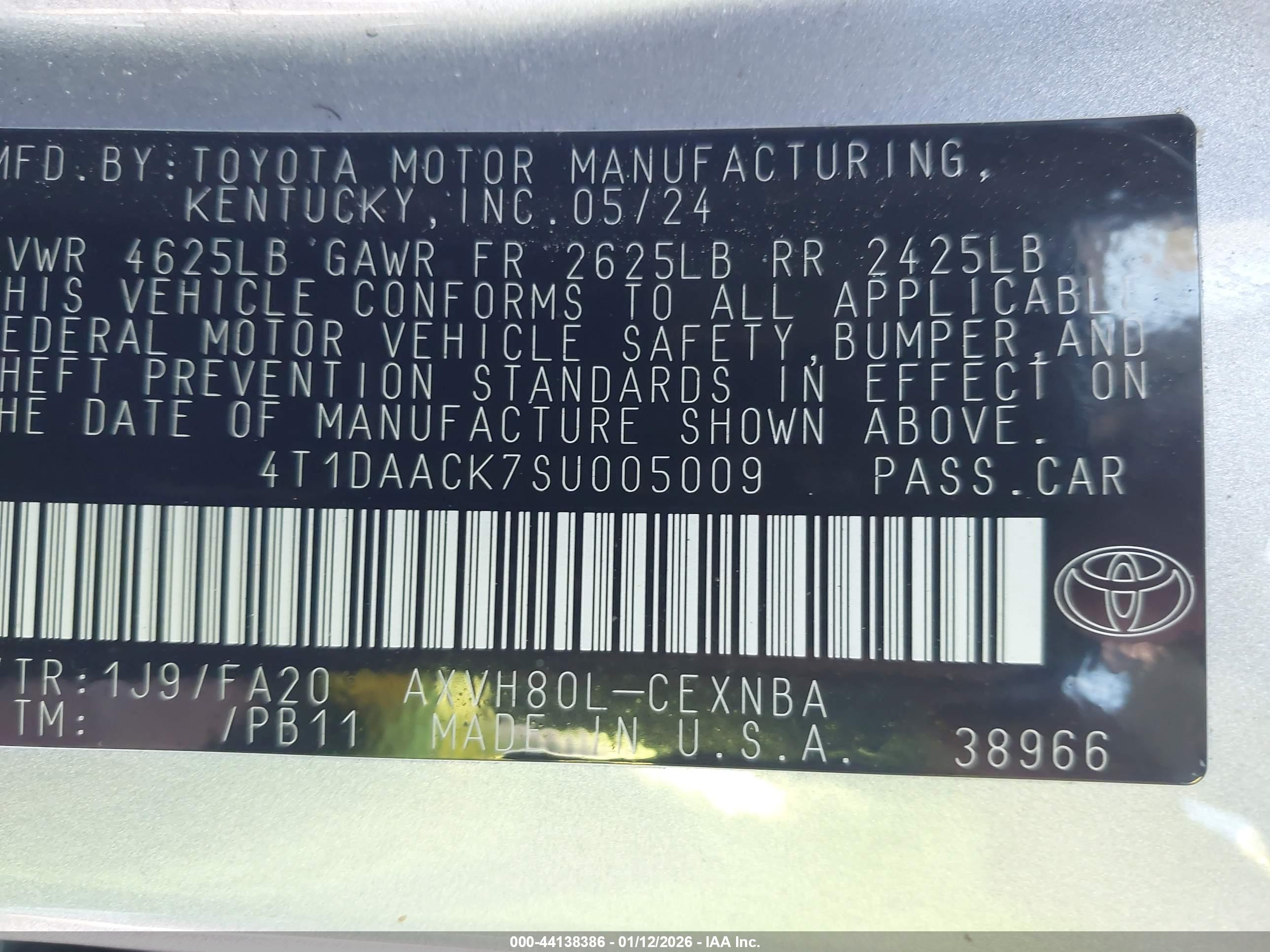 TOYOTA CAMRY image 9