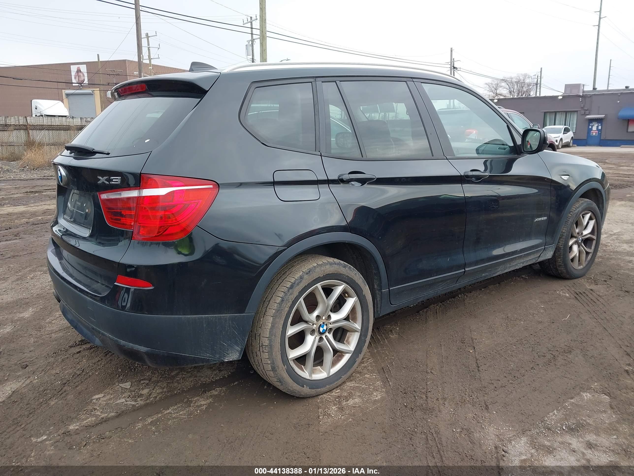 BMW X3 image 4