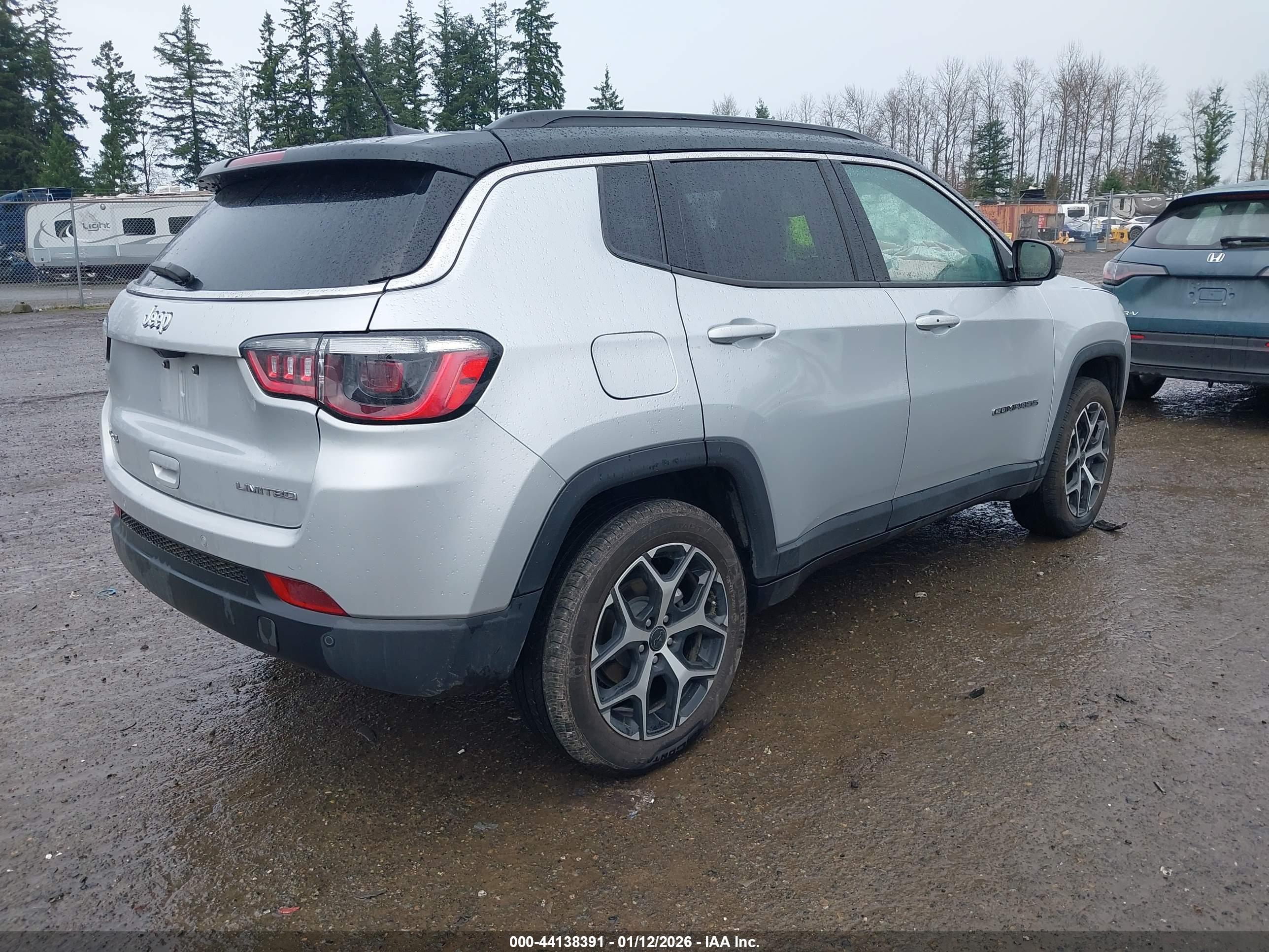 JEEP COMPASS image 4